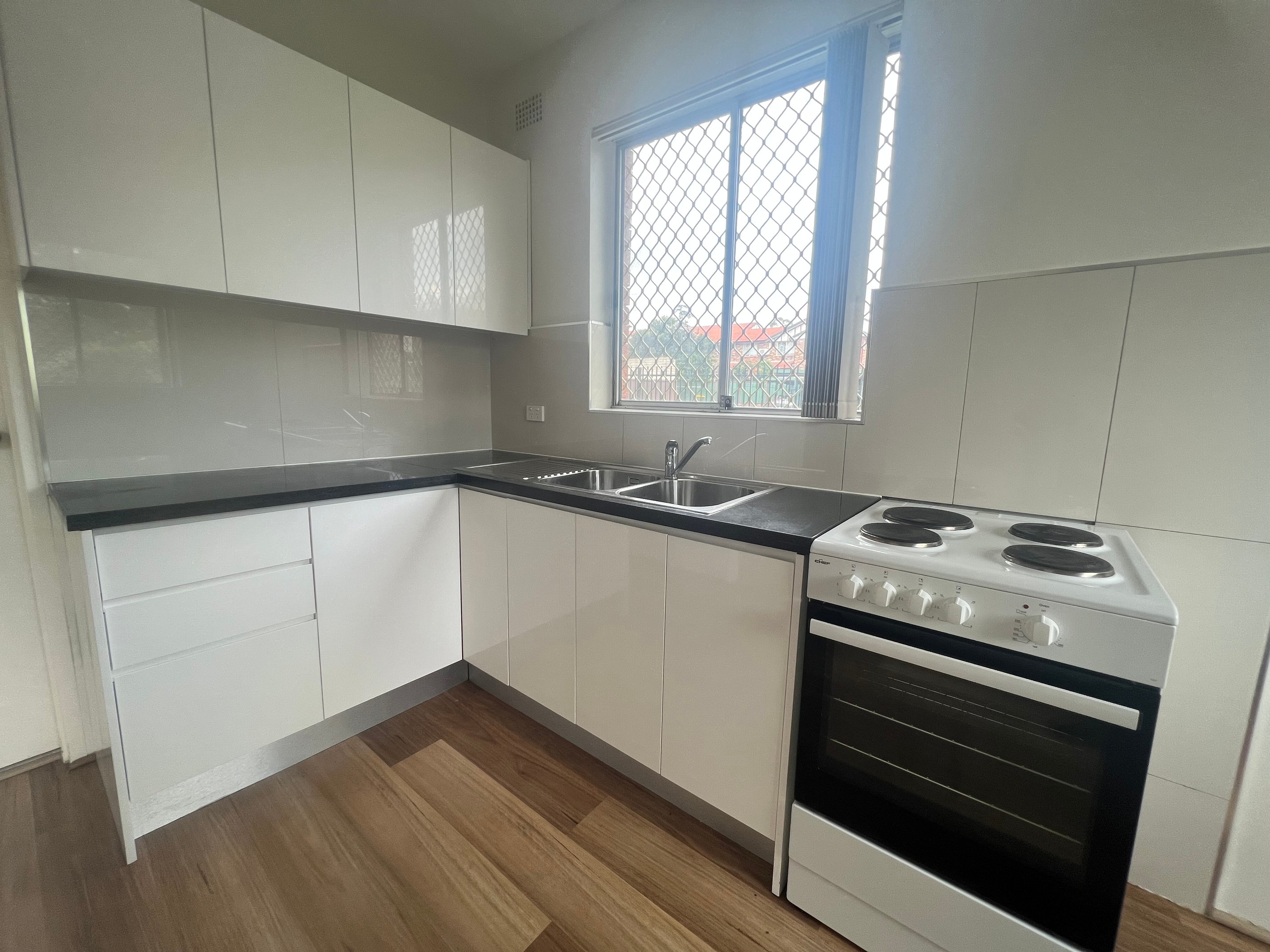 3/92 Duke Street, Campsie, NSW 2194