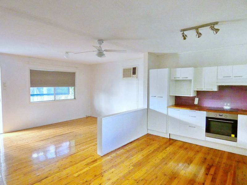 24 Ashvale Street, Kingston, QLD 4114