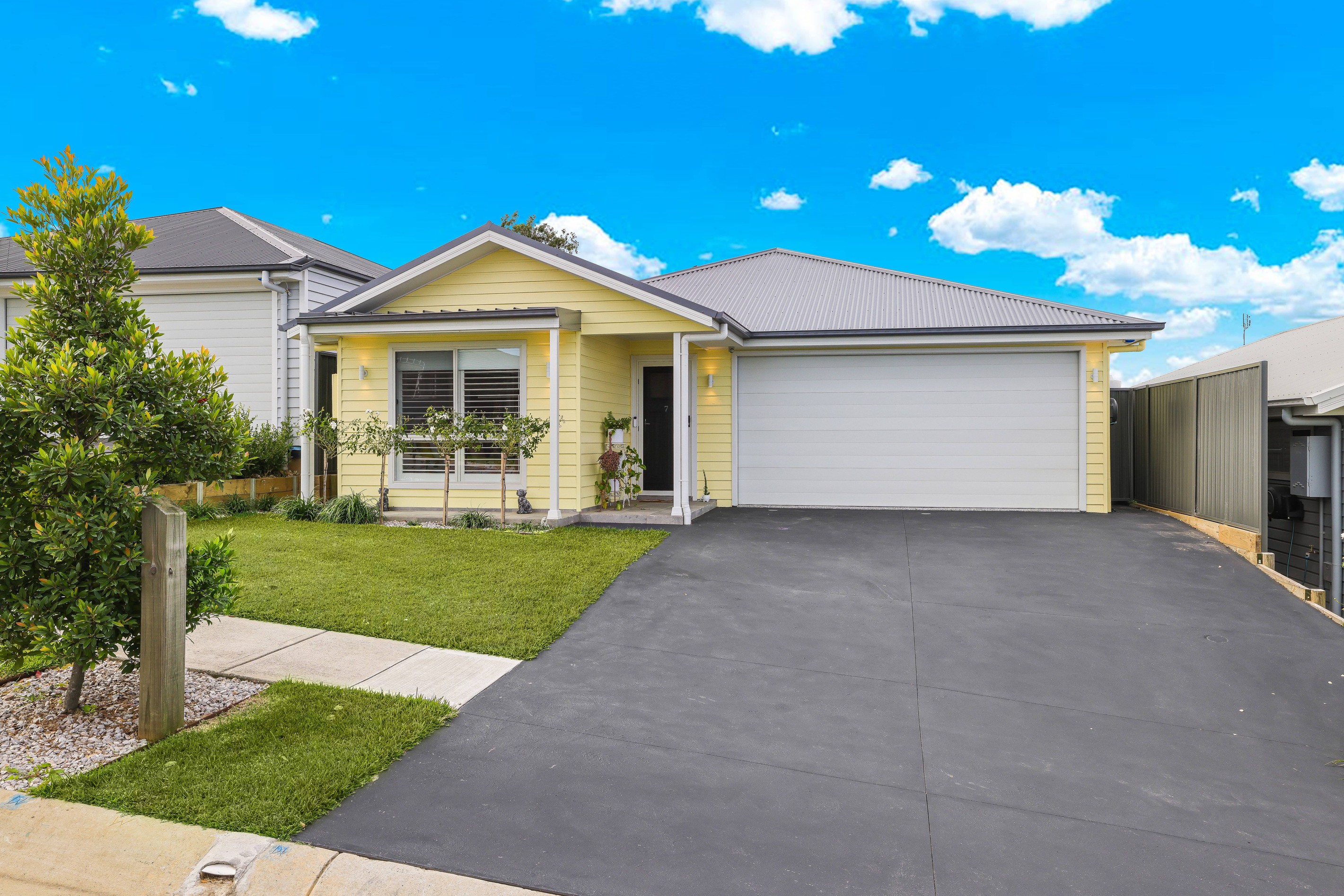 7 Walnut Way, Spring Farm, NSW 2570