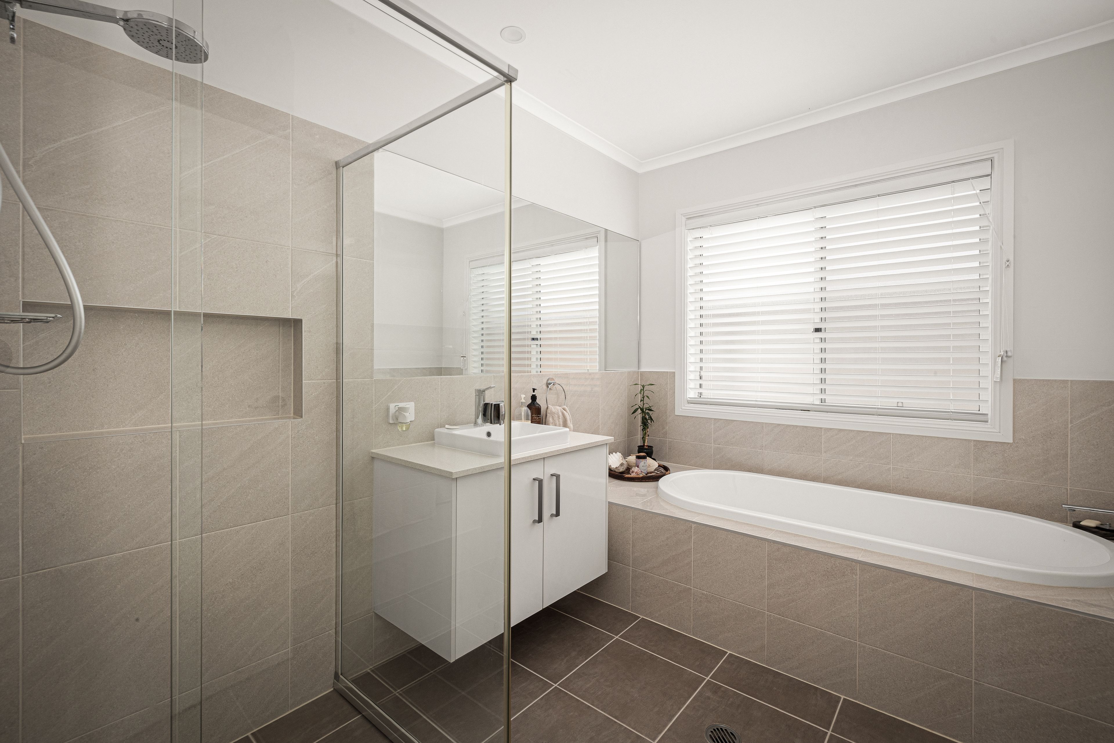 37 Bunyarra Parade (The Gables) — photo 15 of 22