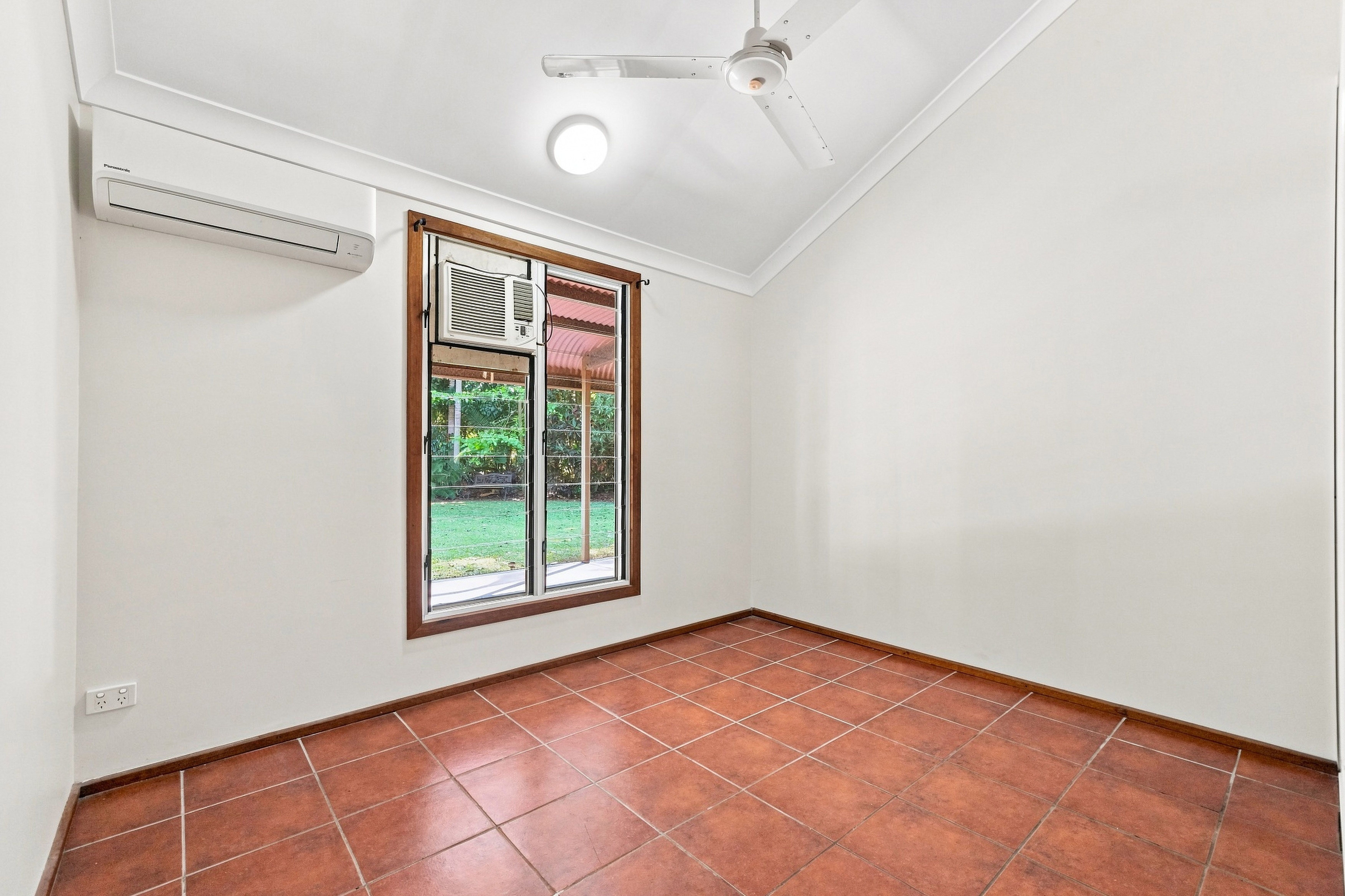 25 Gamba Road — photo 16 of 30