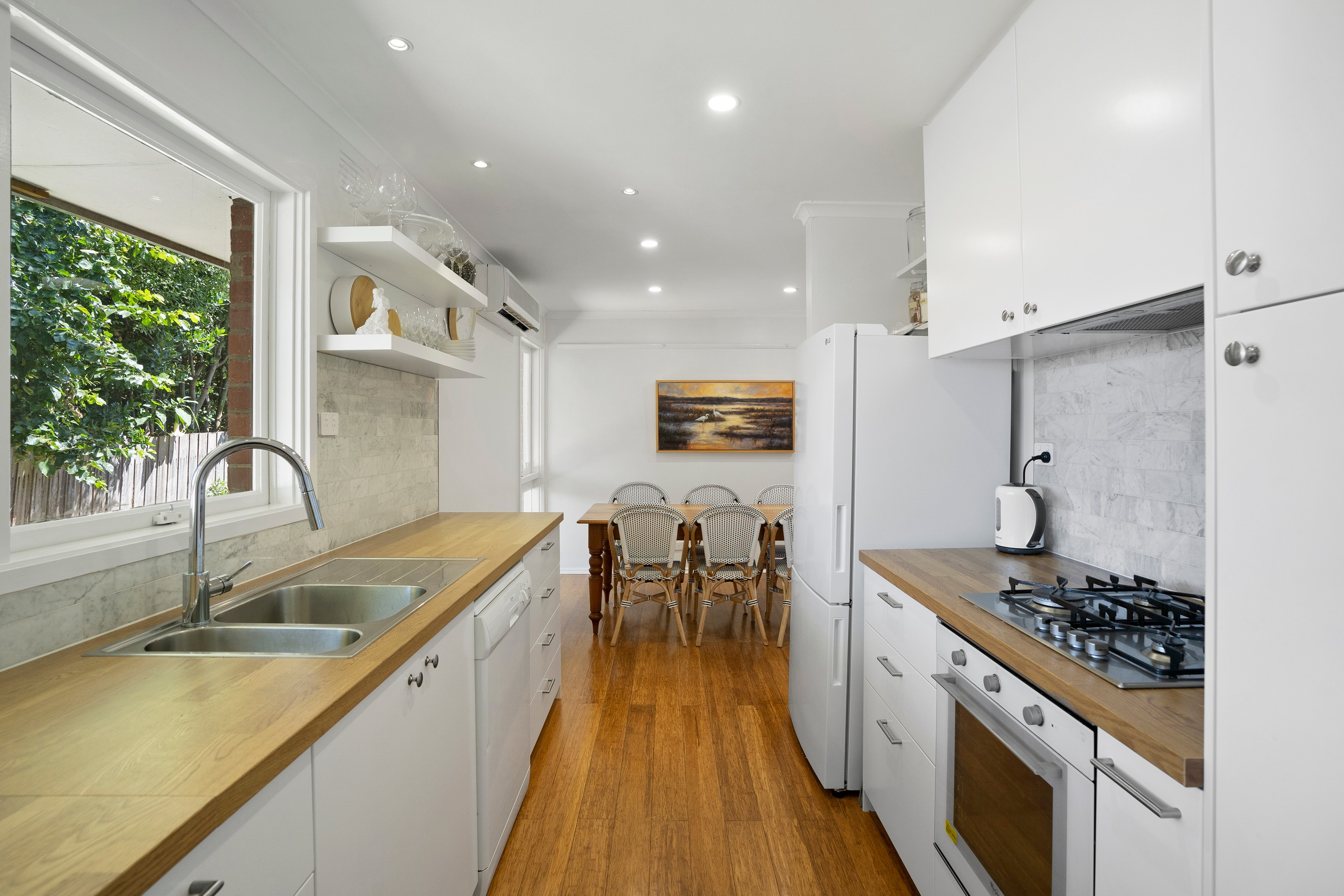 2/1 Cherryhinton Street, Box Hill, VIC 3128