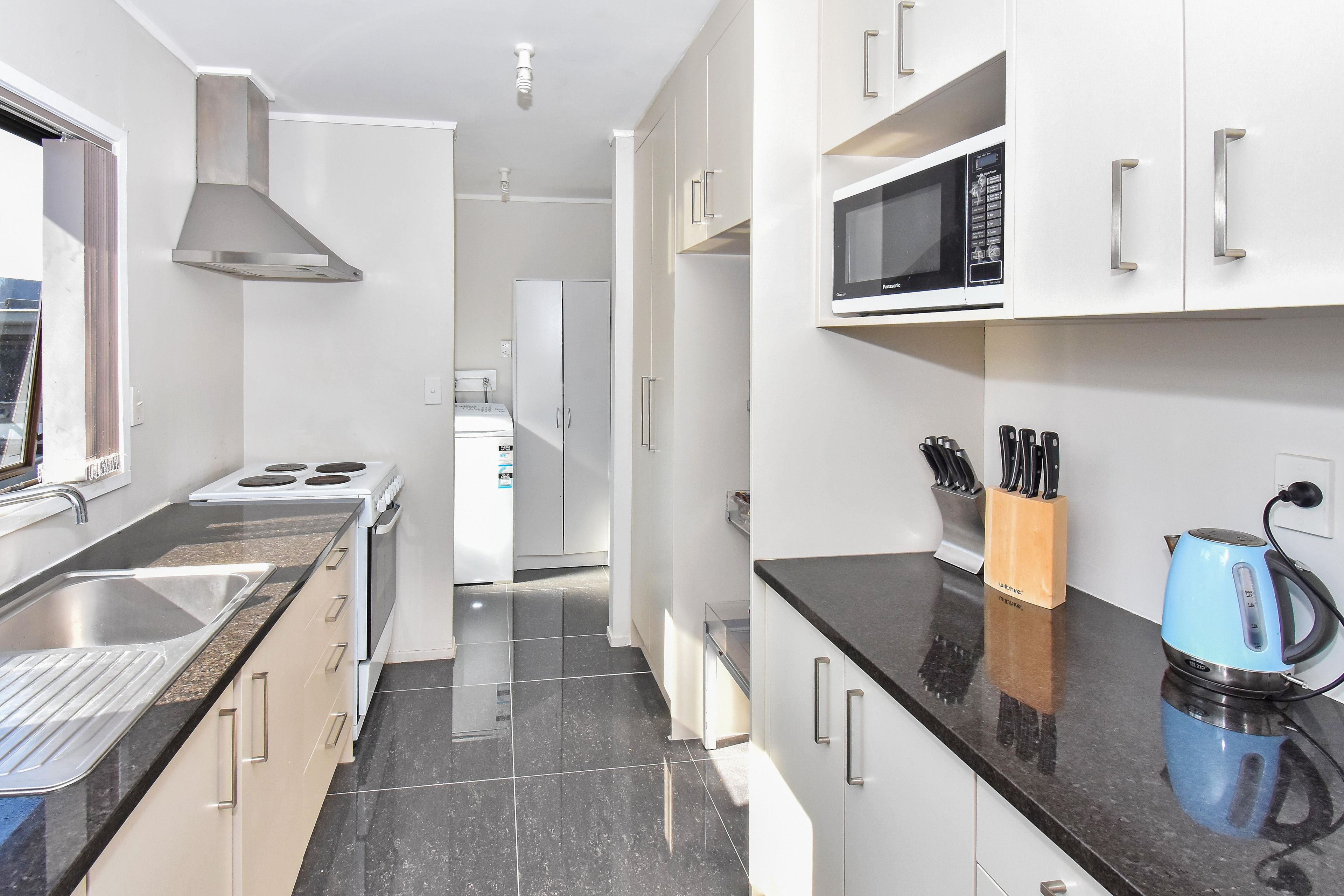 2/11 Burundi Avenue, Clendon Park, Manukau City