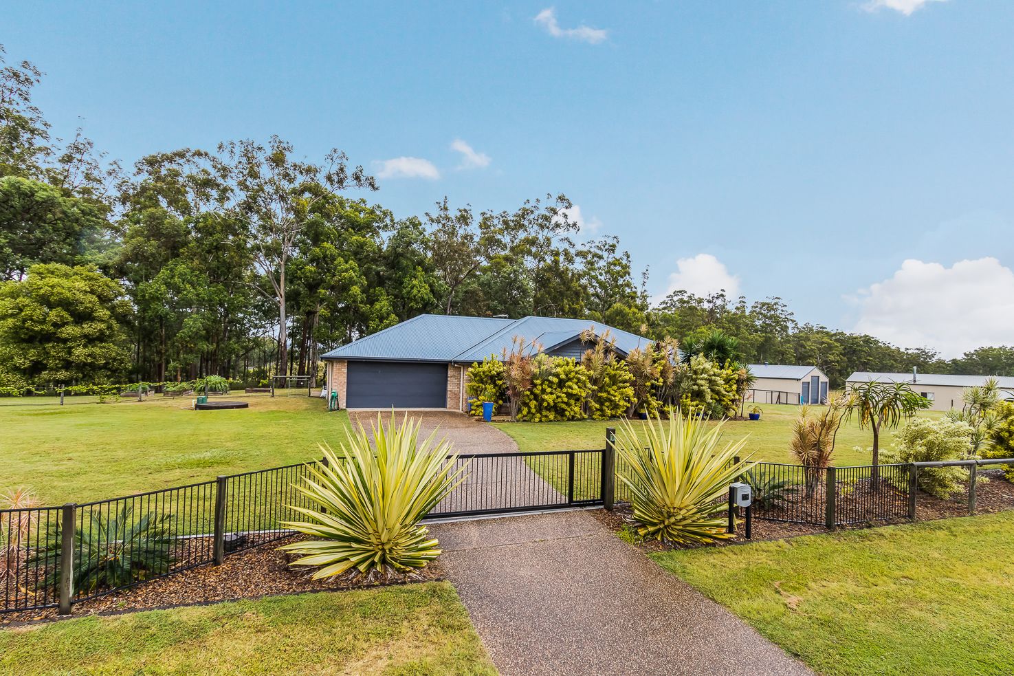 19 Manordowns Drive, D'aguilar QLD 4514