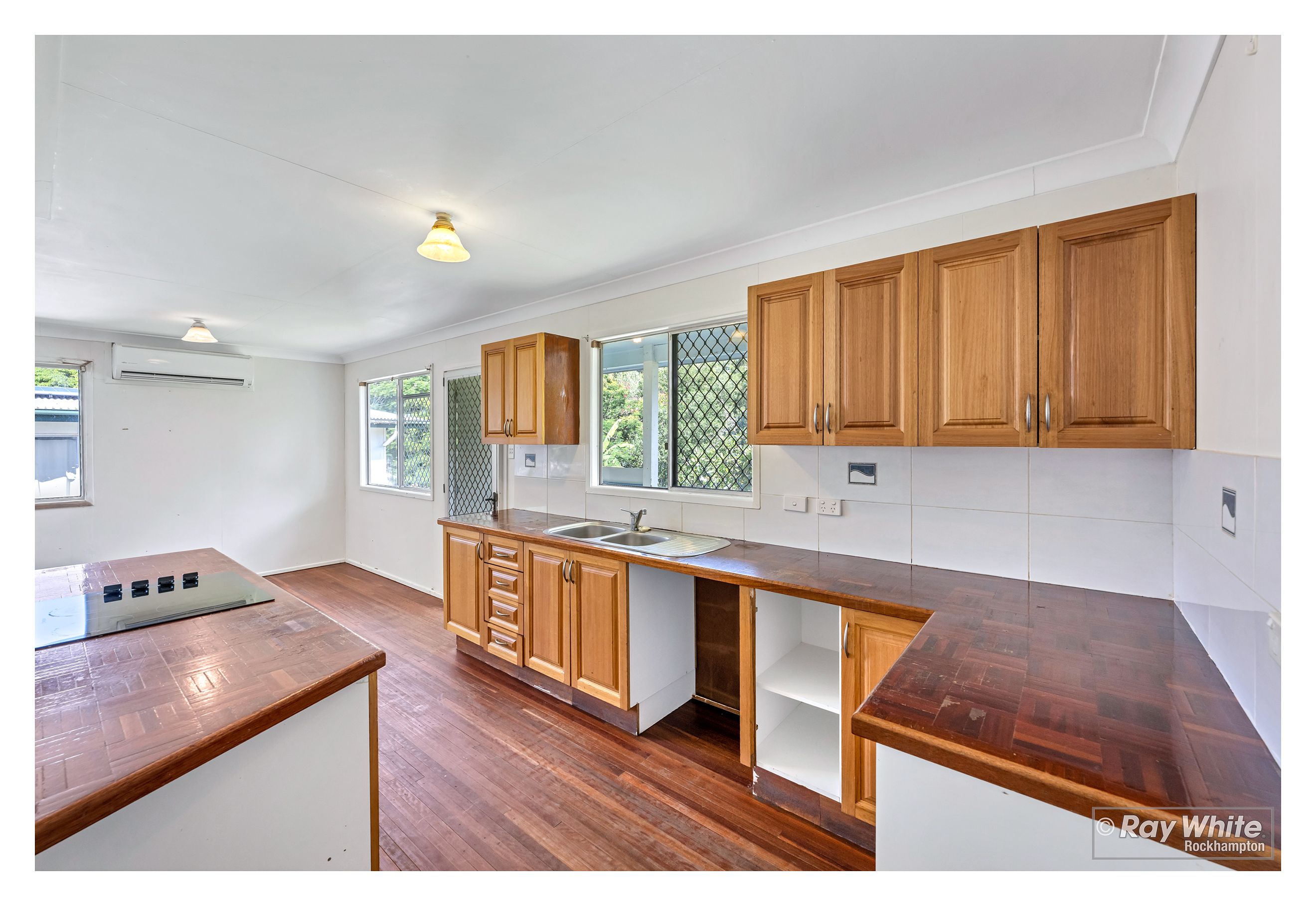 294 Rockonia Road, Koongal, QLD 4701