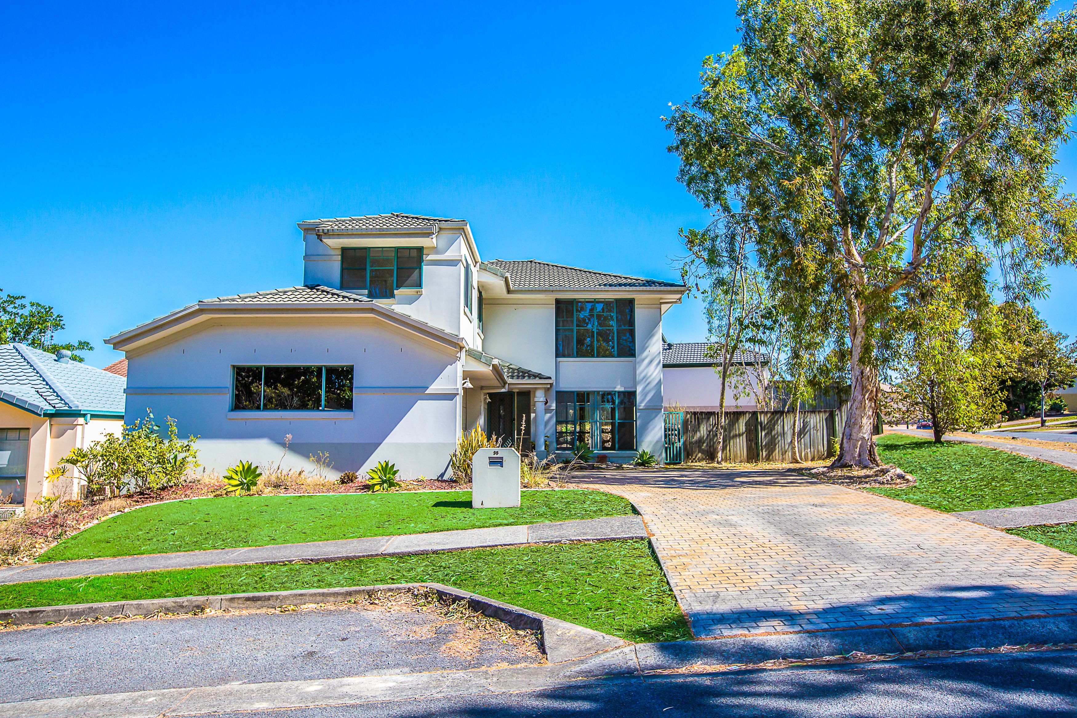 35 Clear River Boulevard, Ashmore, QLD 4214