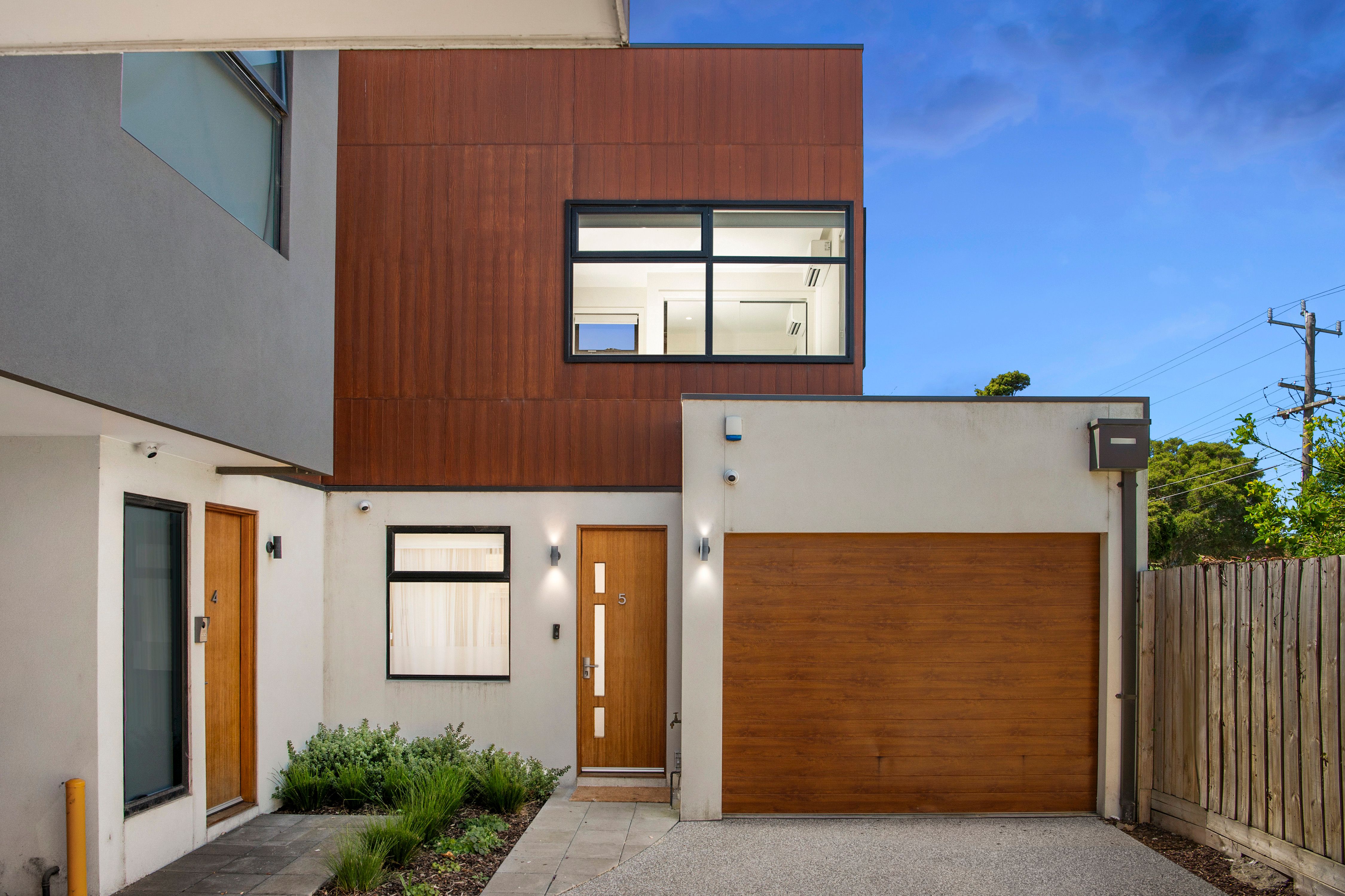198 Ballarat Road, Maidstone VIC 3012
