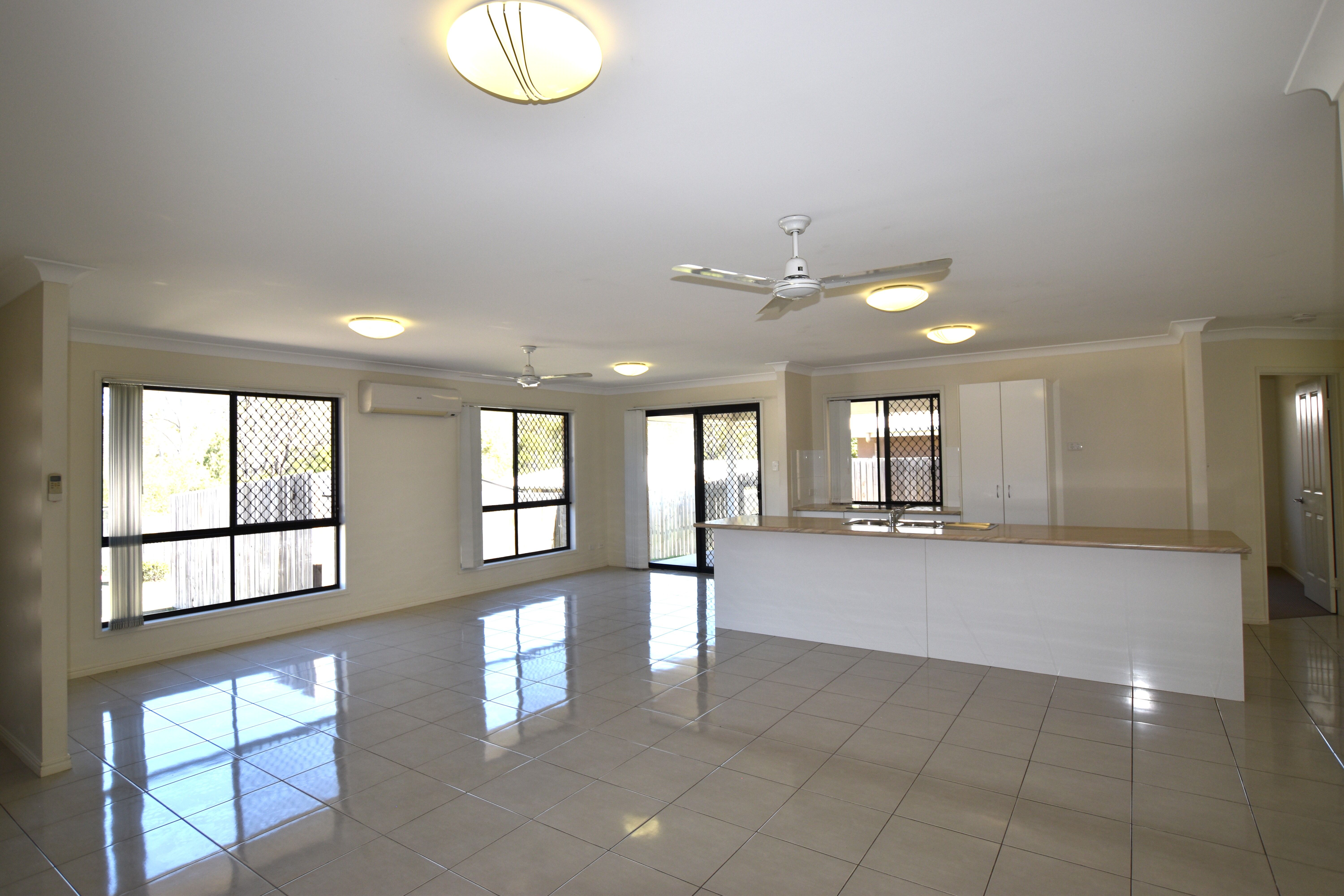 8 Melaleuca Place, Glen Eden, QLD 4680