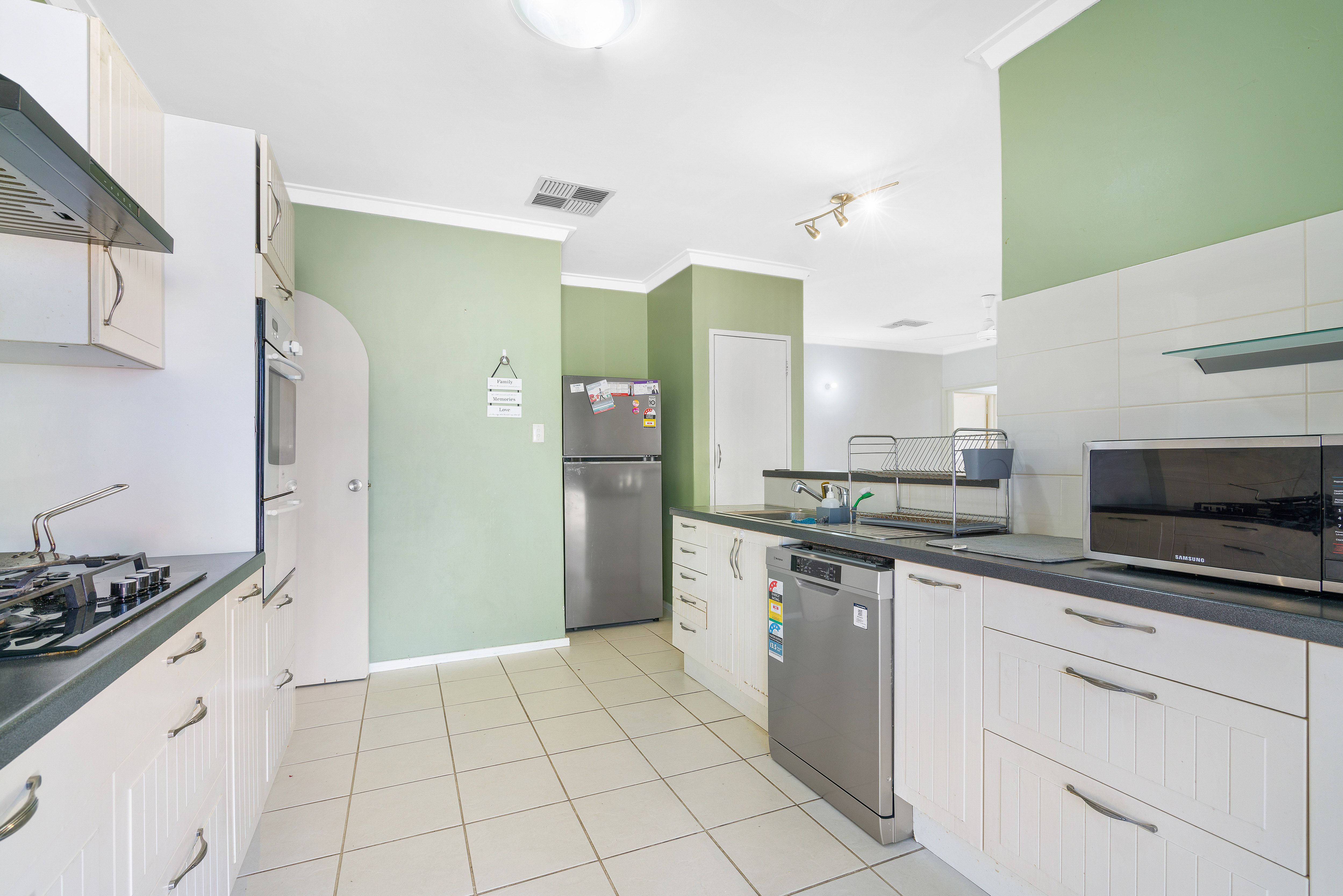 11 Orberry Place — photo 3 of 24