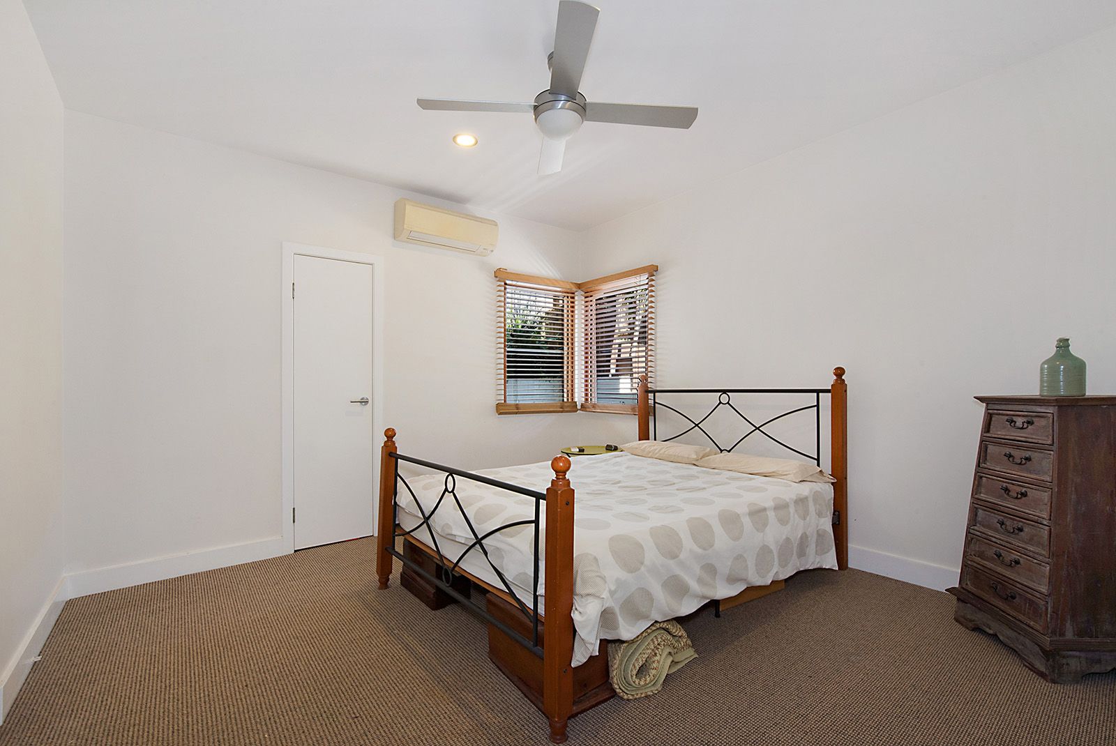 8 Elliot Street — photo 13 of 19