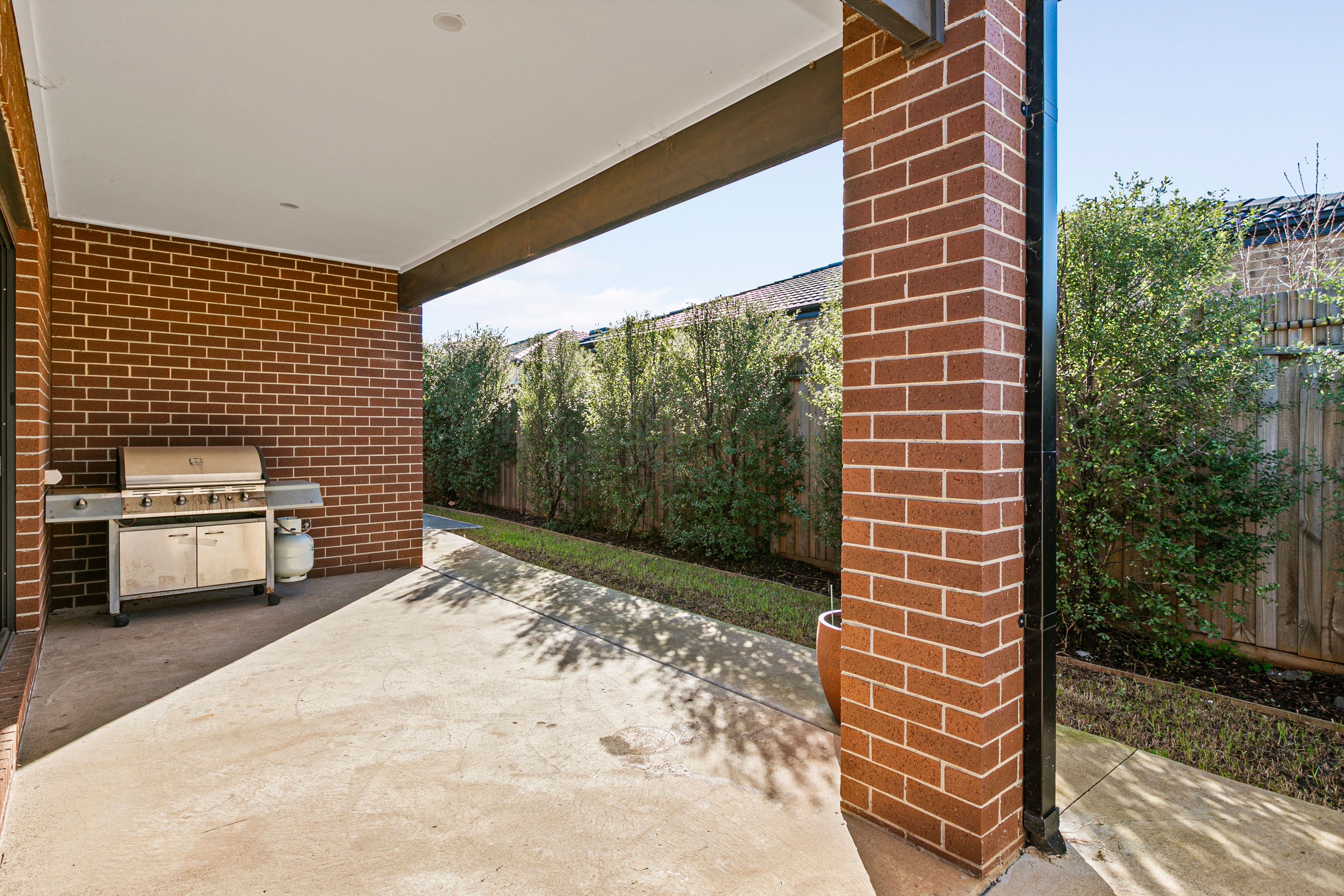 77 Kingdom Boulevard — photo 12 of 13