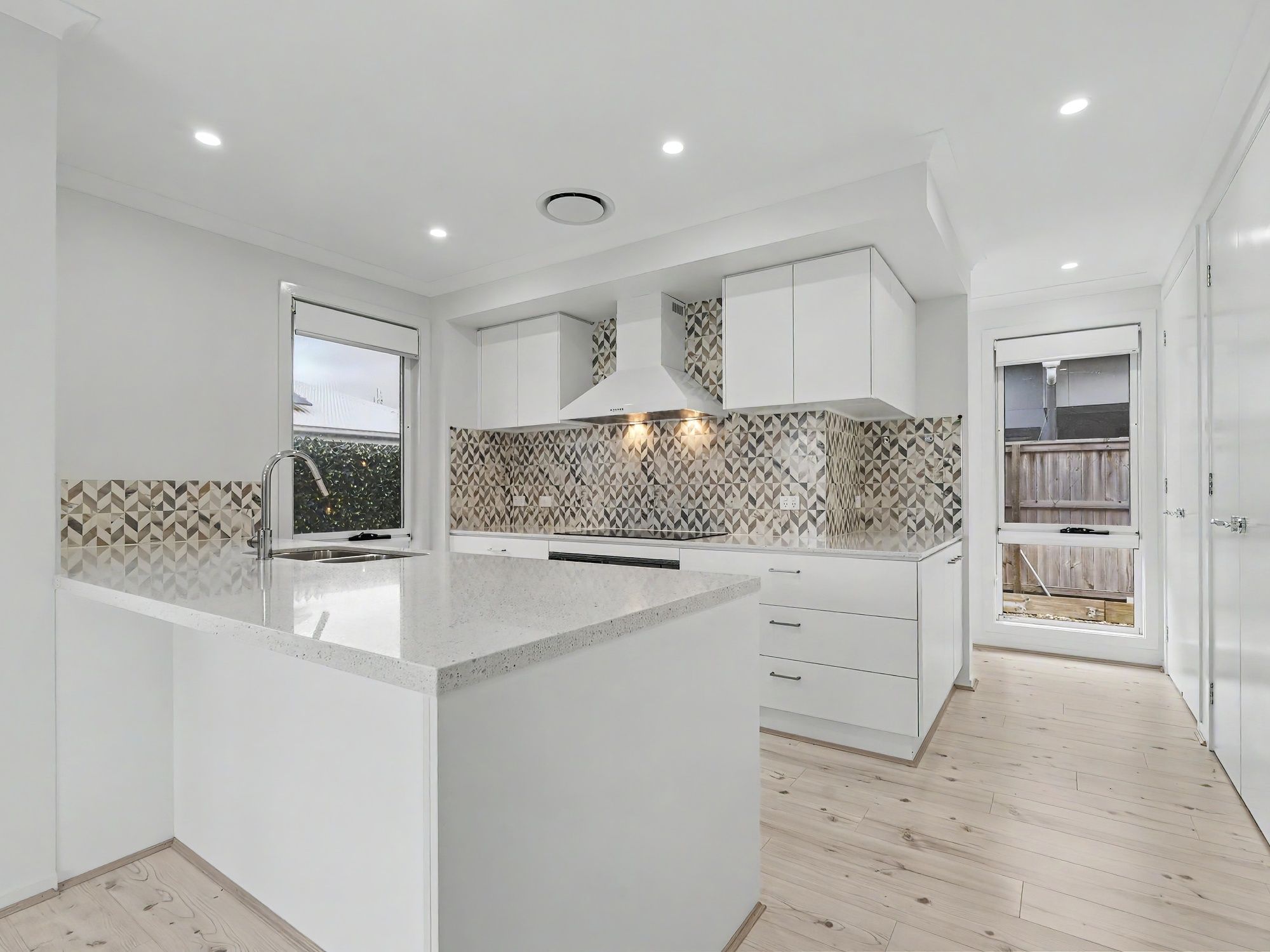 111 Great Keppel Way, BANYA, QLD 4551