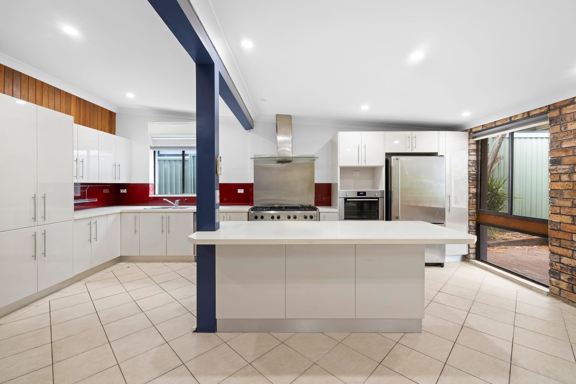22 Dorking Road — photo 4 of 13