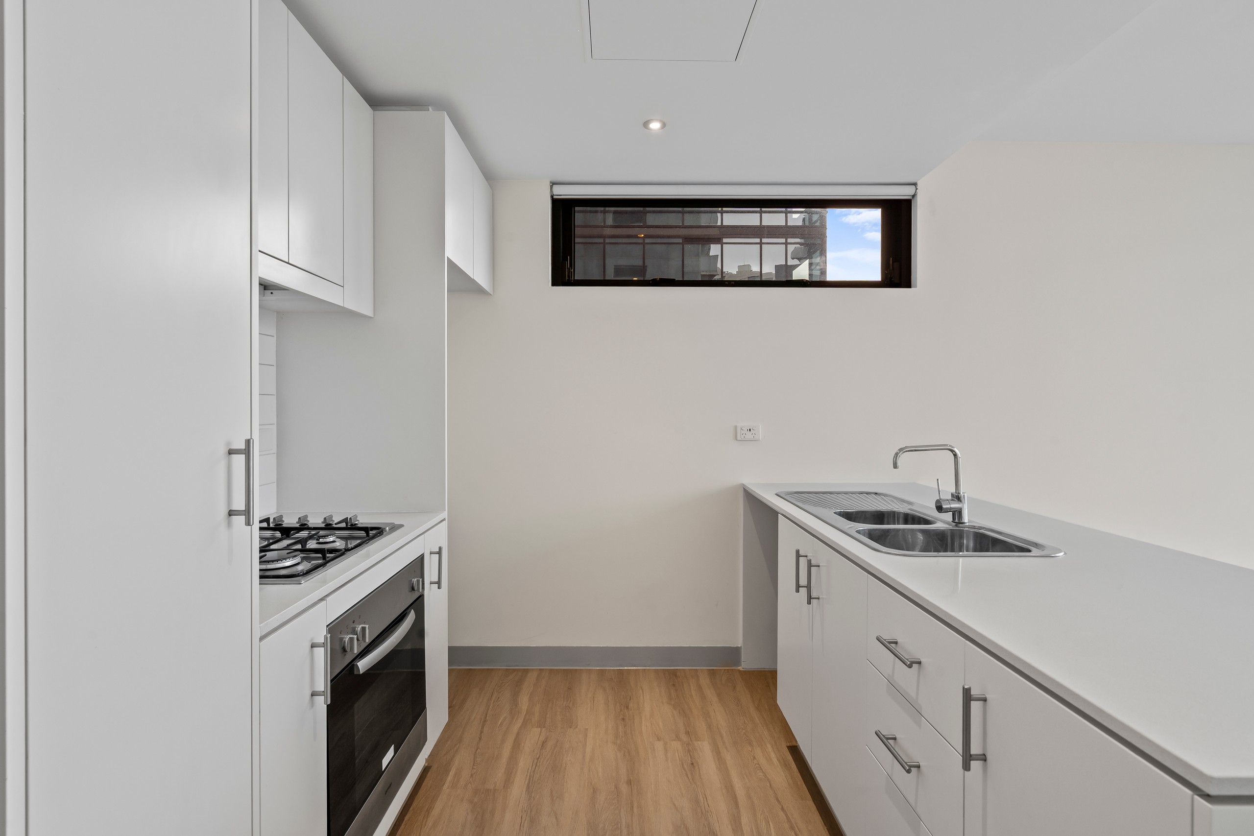 1302/109 Clarendon Street, Southbank, VIC 3006