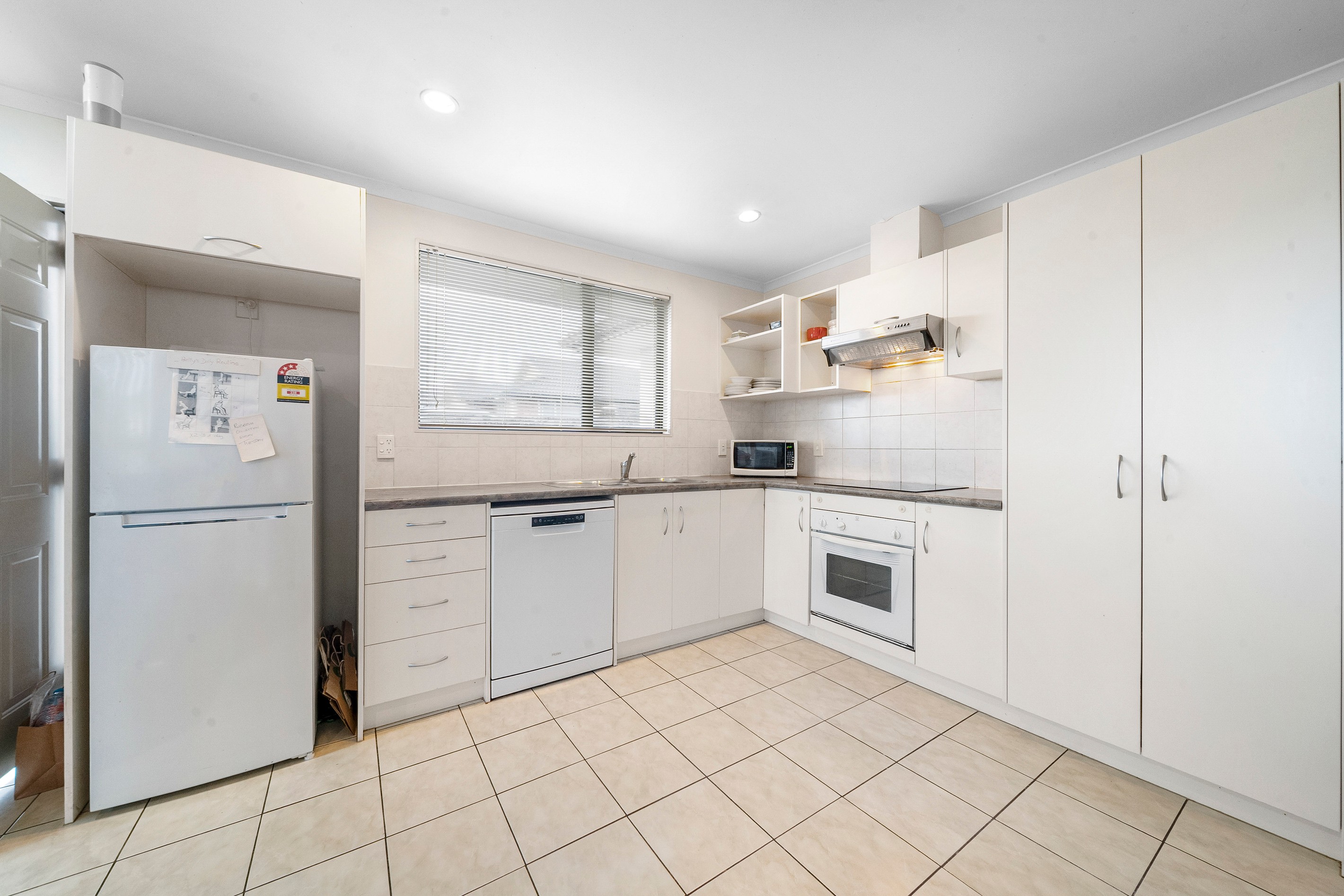a/5 Dapple Place, Flat Bush, Manukau City