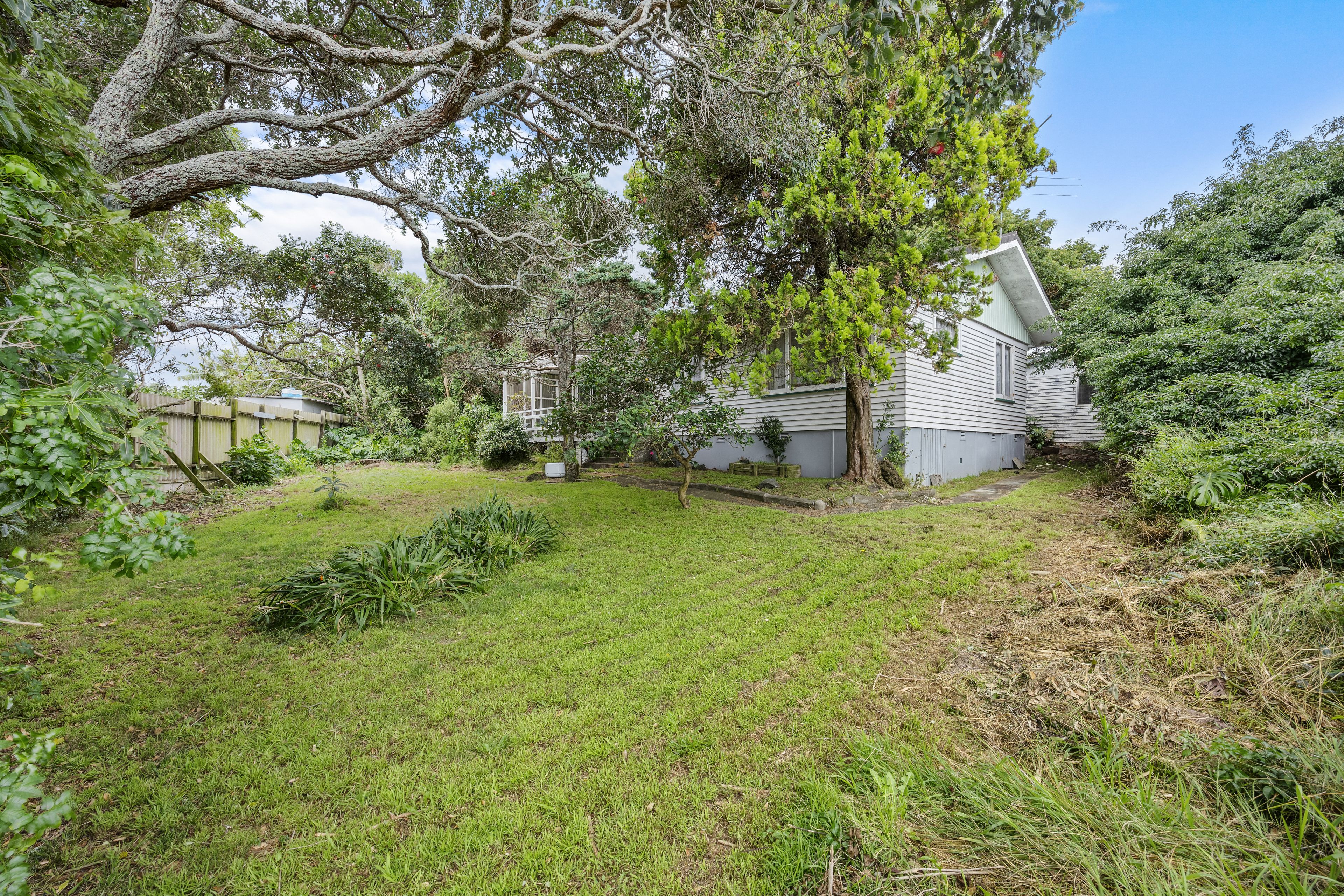 44 Cape Road, Mangere, Manukau City