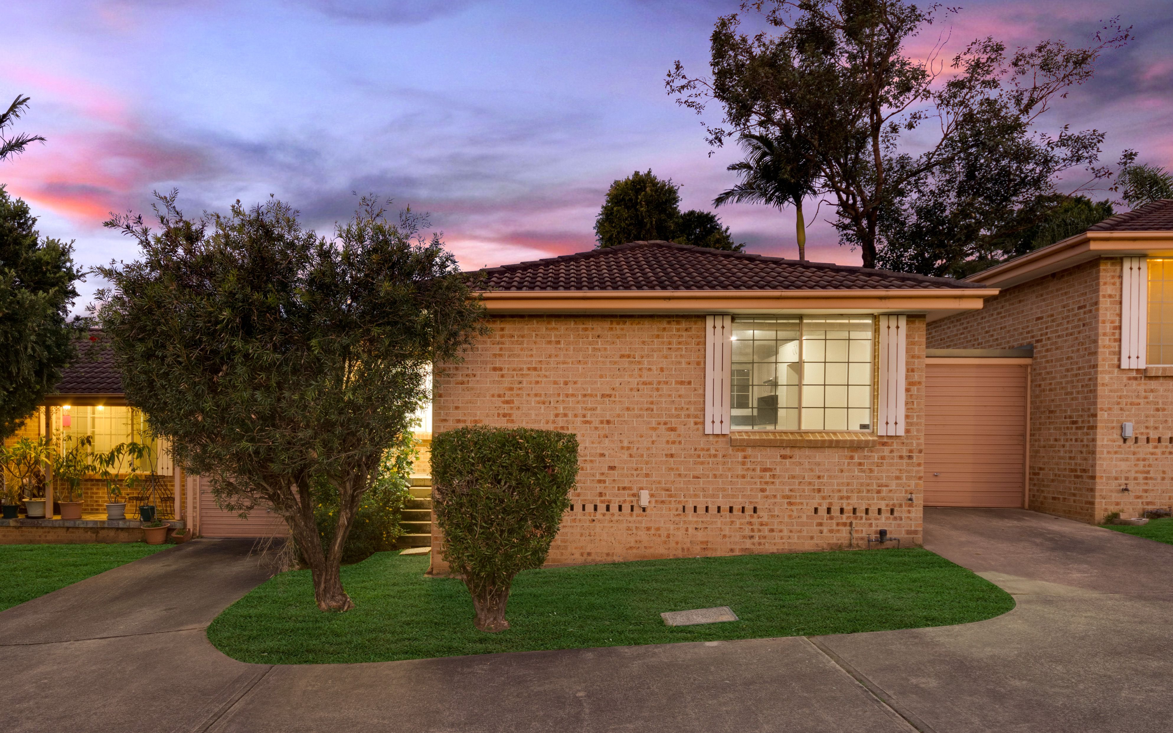 3/221 Oxford Road, Ingleburn, NSW 2565