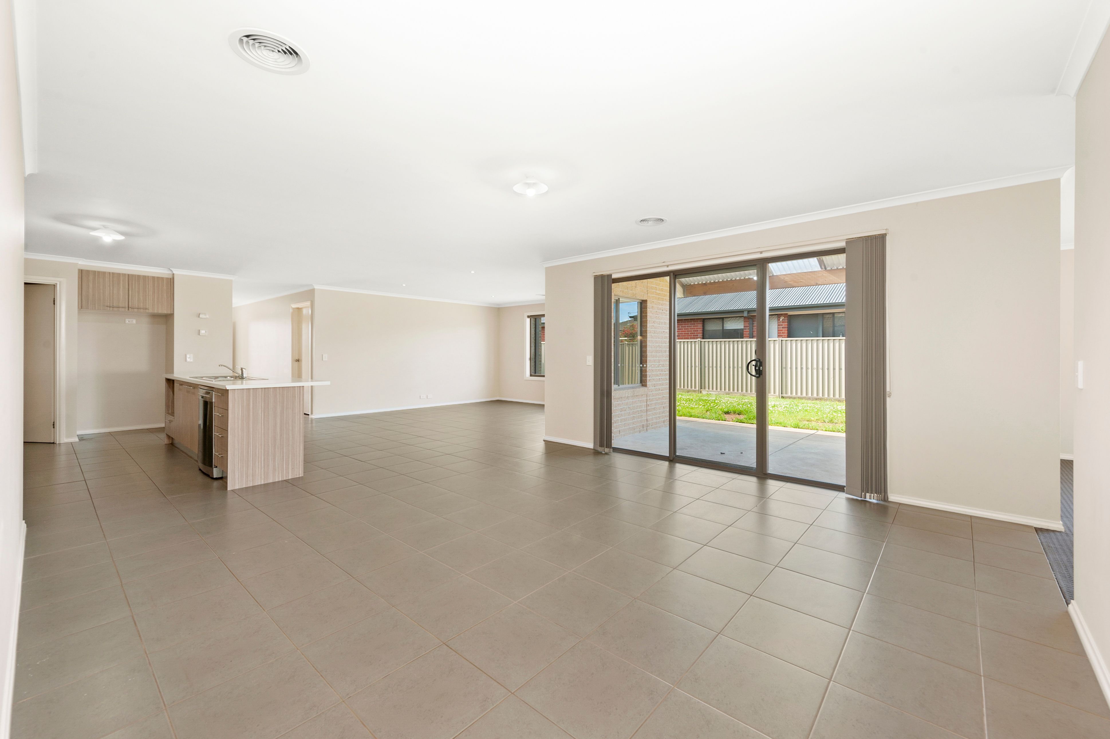 69b Dyson Drive, Alfredton, VIC 3350