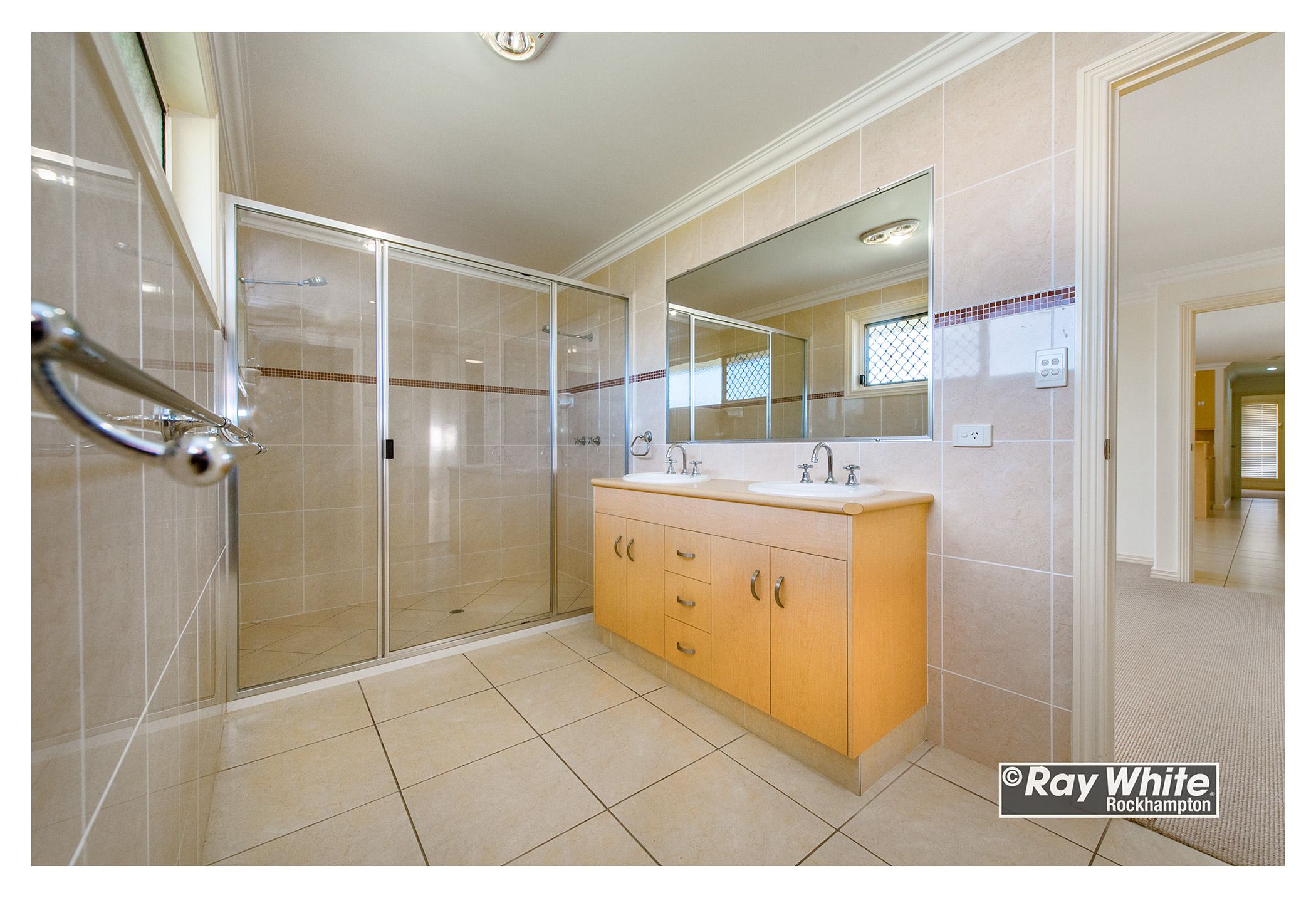 28 Brookside Avenue, Norman Gardens, QLD 4701