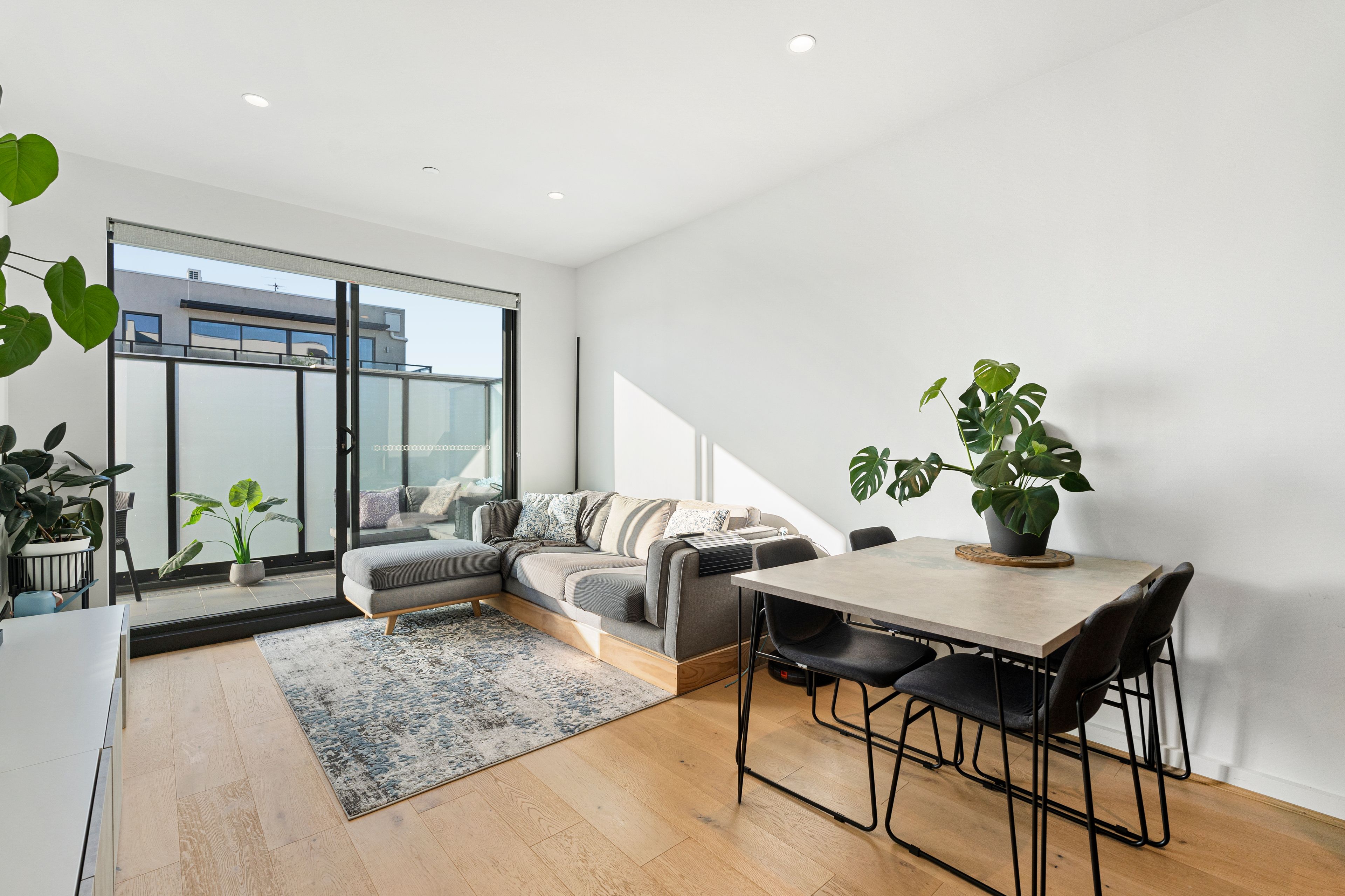 205/10 Churchill Street, Ringwood, VIC 3134