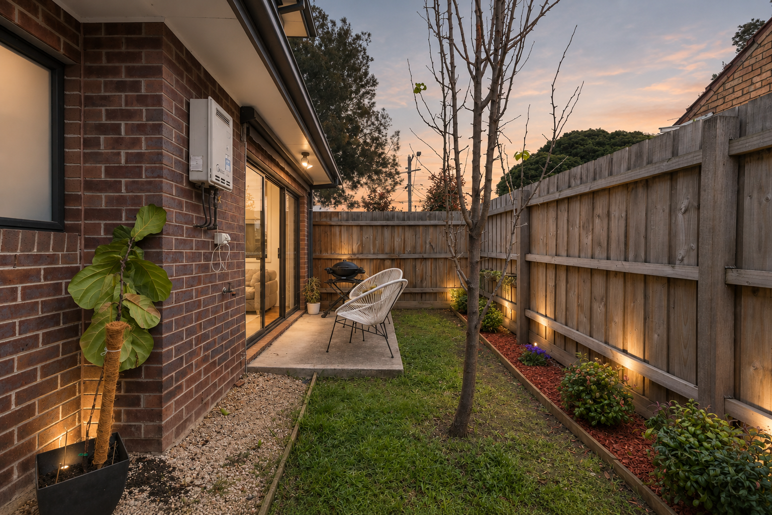 1/100 Widford Street — photo 15 of 16