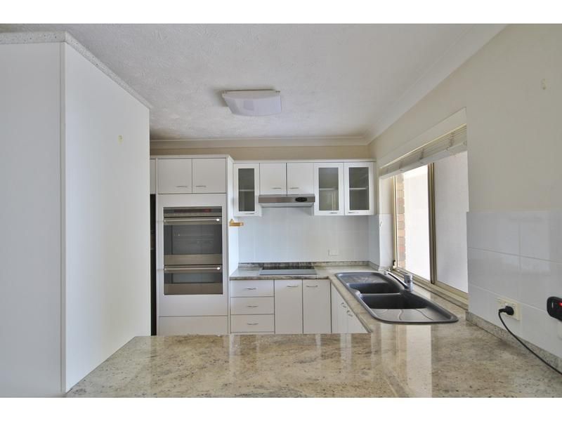 4/37 Crump Street, Holland Park West, QLD 4121