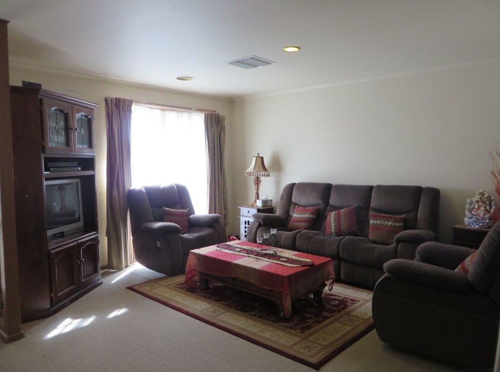 37 Cunningham Drive, Mill Park, VIC 3082