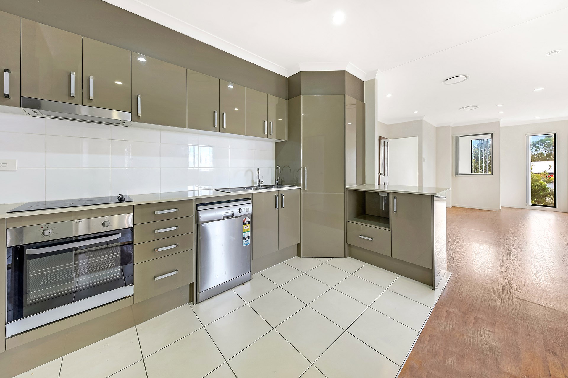 1A/208 Nerang Street, Southport, QLD 4215