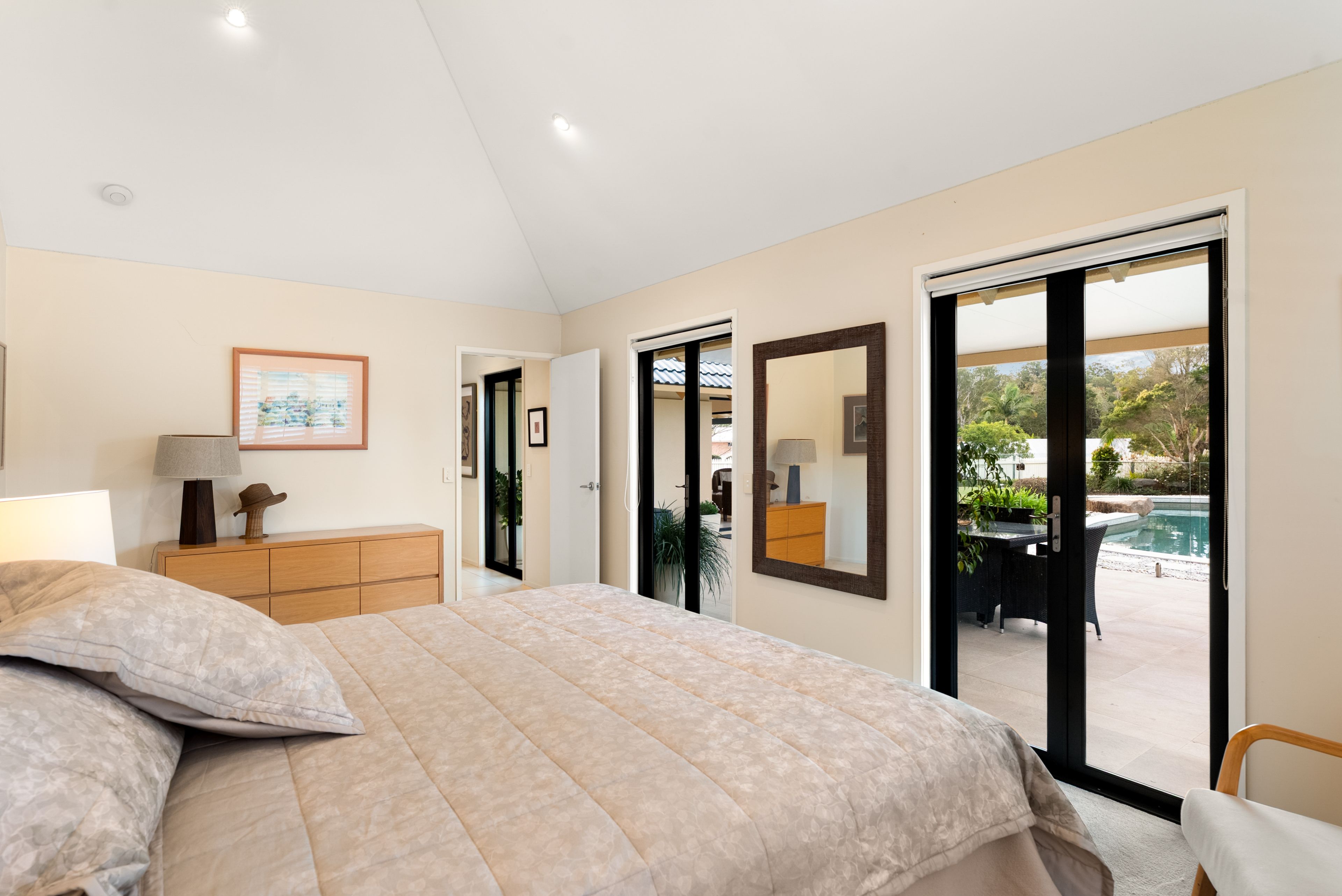 6 Billeroy Court — photo 12 of 24