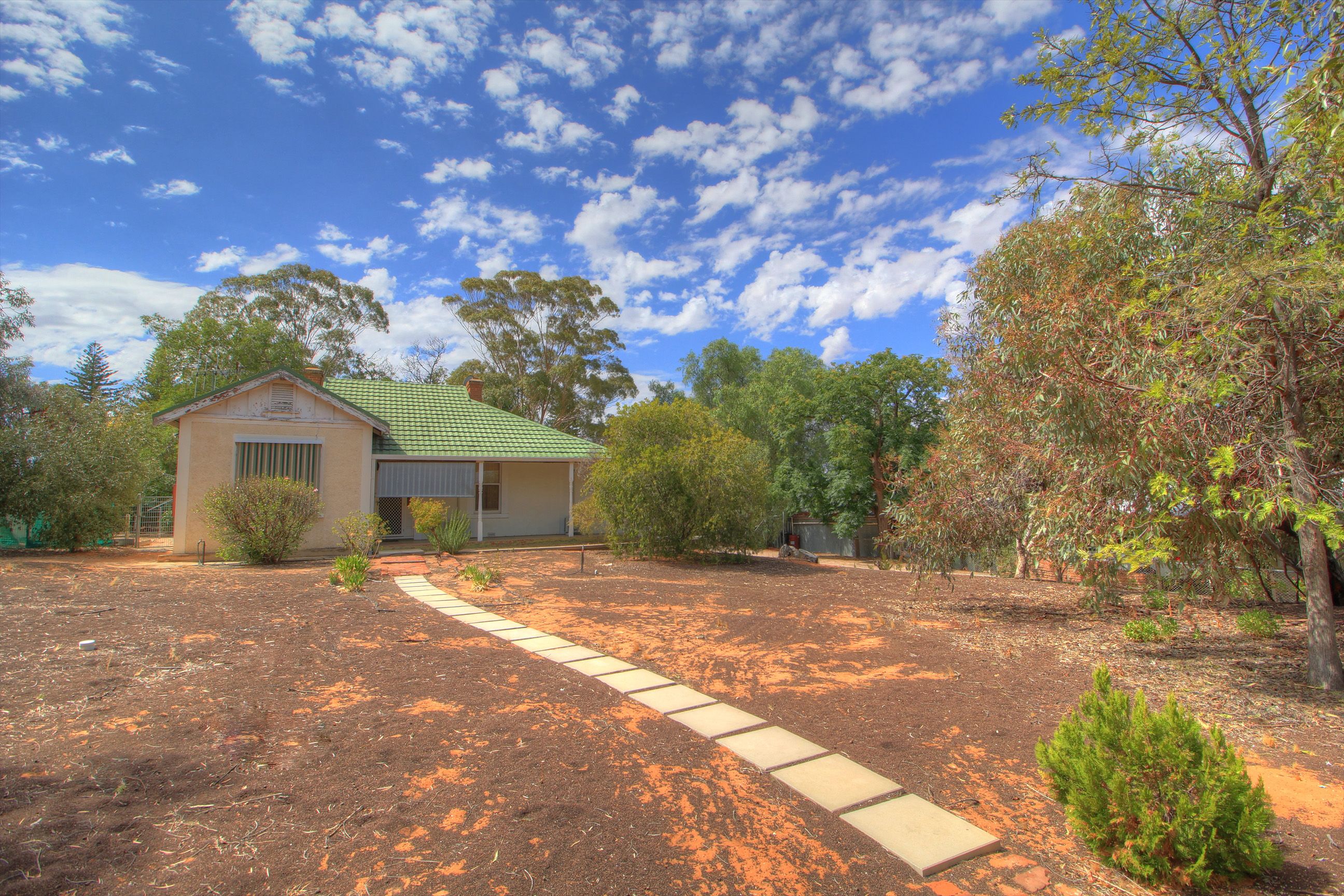 4 Strawbridge Street, Berri, SA 5343