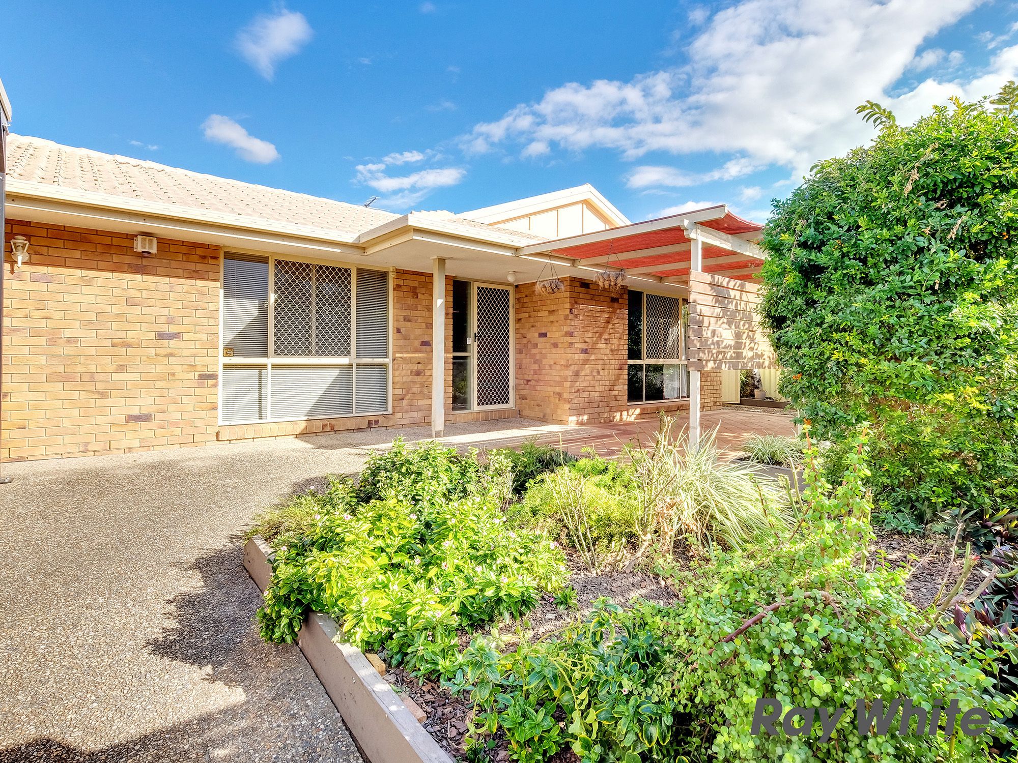 18 Wallaroo Way, Doolandella, QLD 4077
