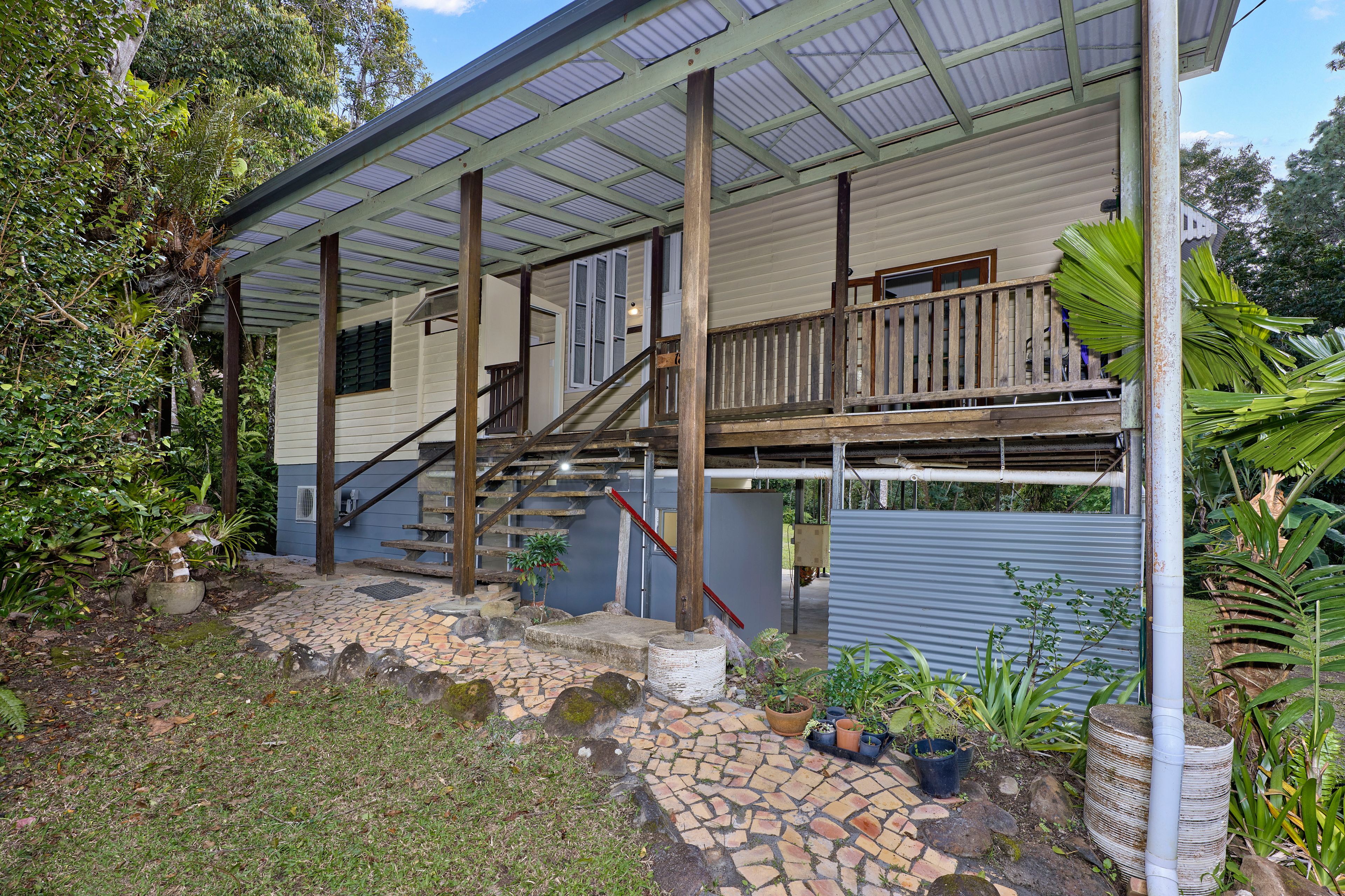 18 Morton Street — photo 12 of 14