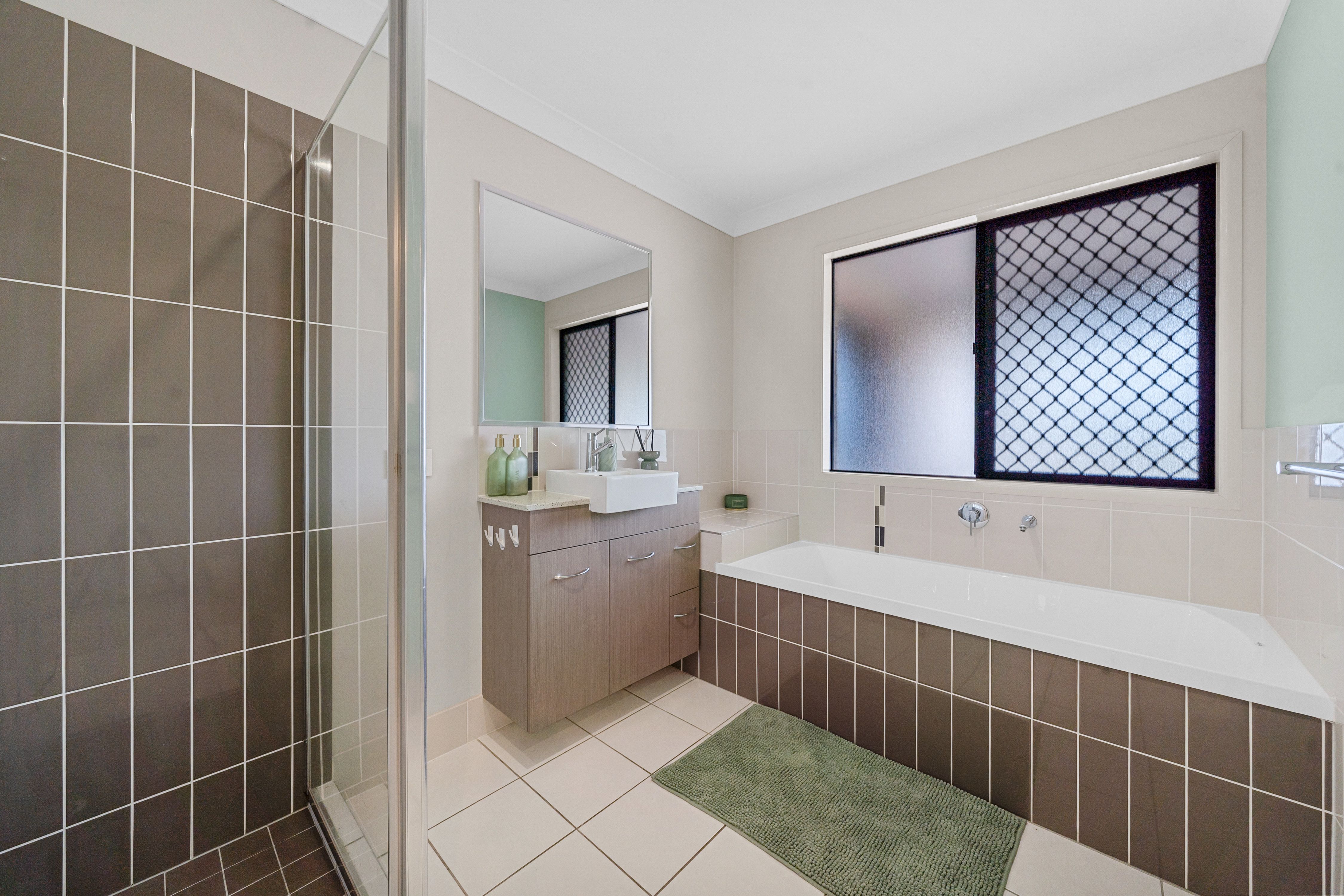 59-61 Panitz Drive — photo 15 of 29