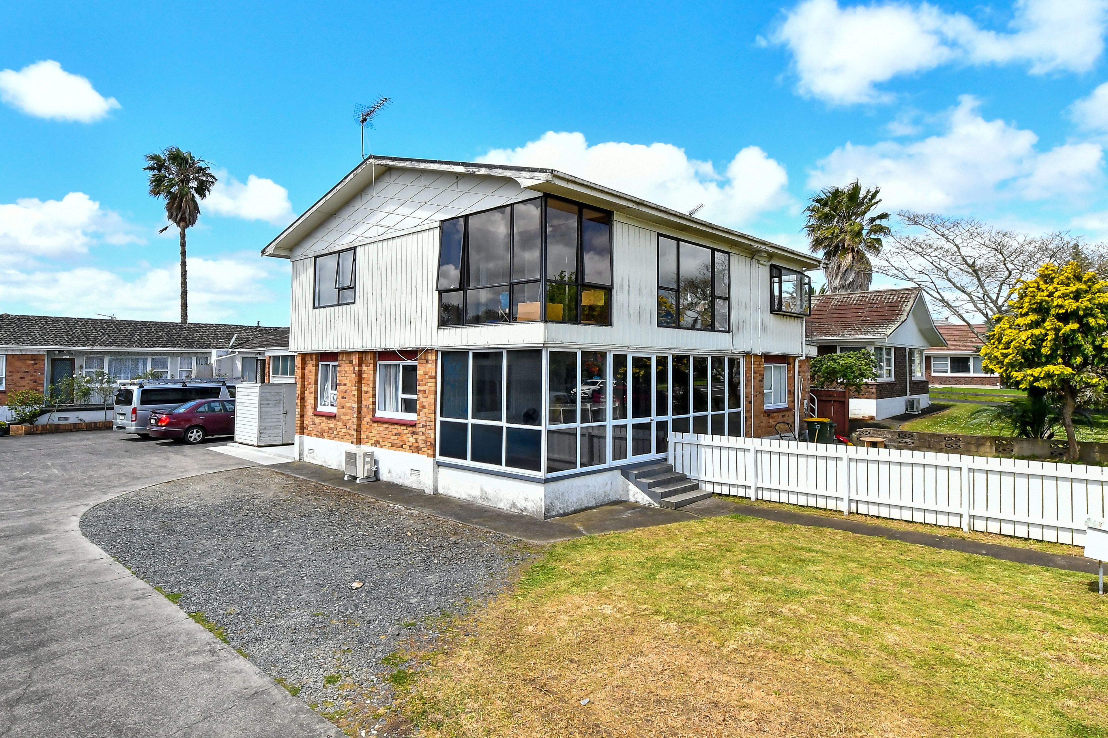 1/52 Great South Road, Papatoetoe, Manukau City
