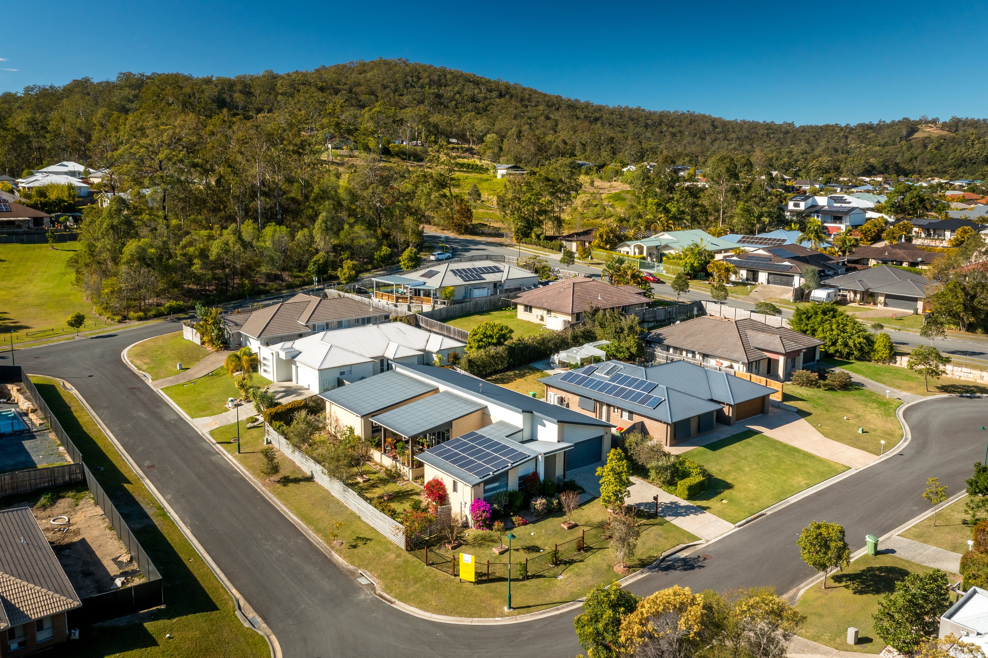 2 Harlow Court, Gilston, QLD 4211