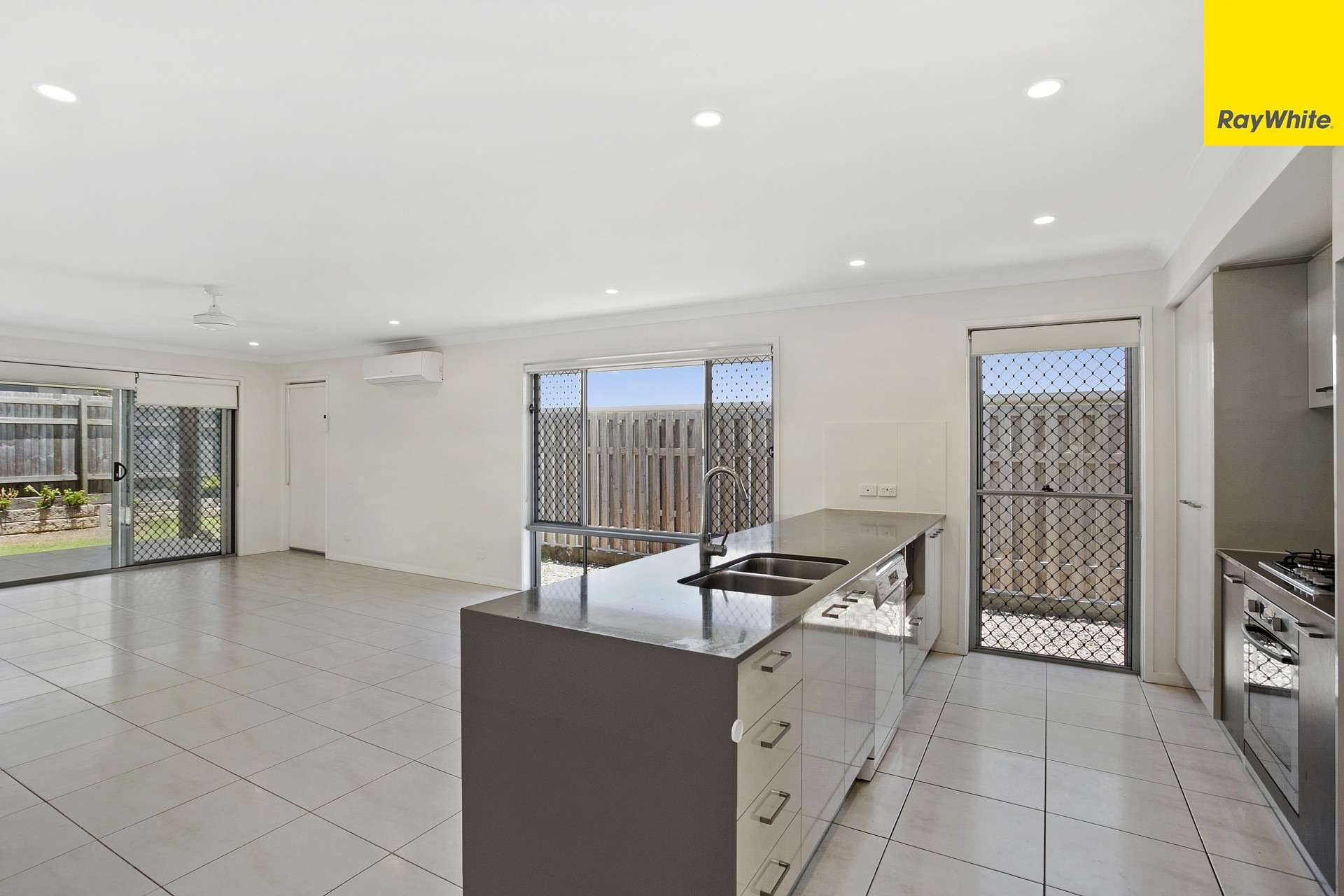 20 Parkhaven Street, Mango Hill, QLD 4509