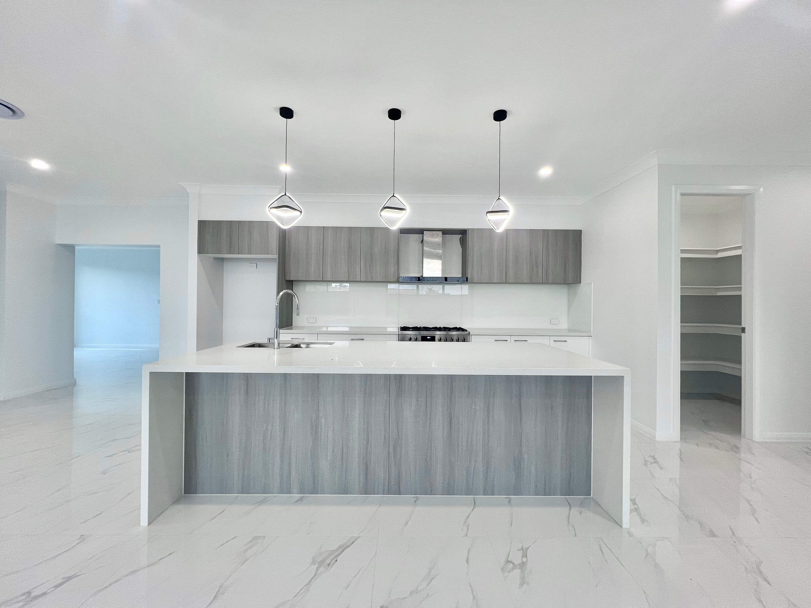 190 Springs Road, Spring Farm, NSW 2570