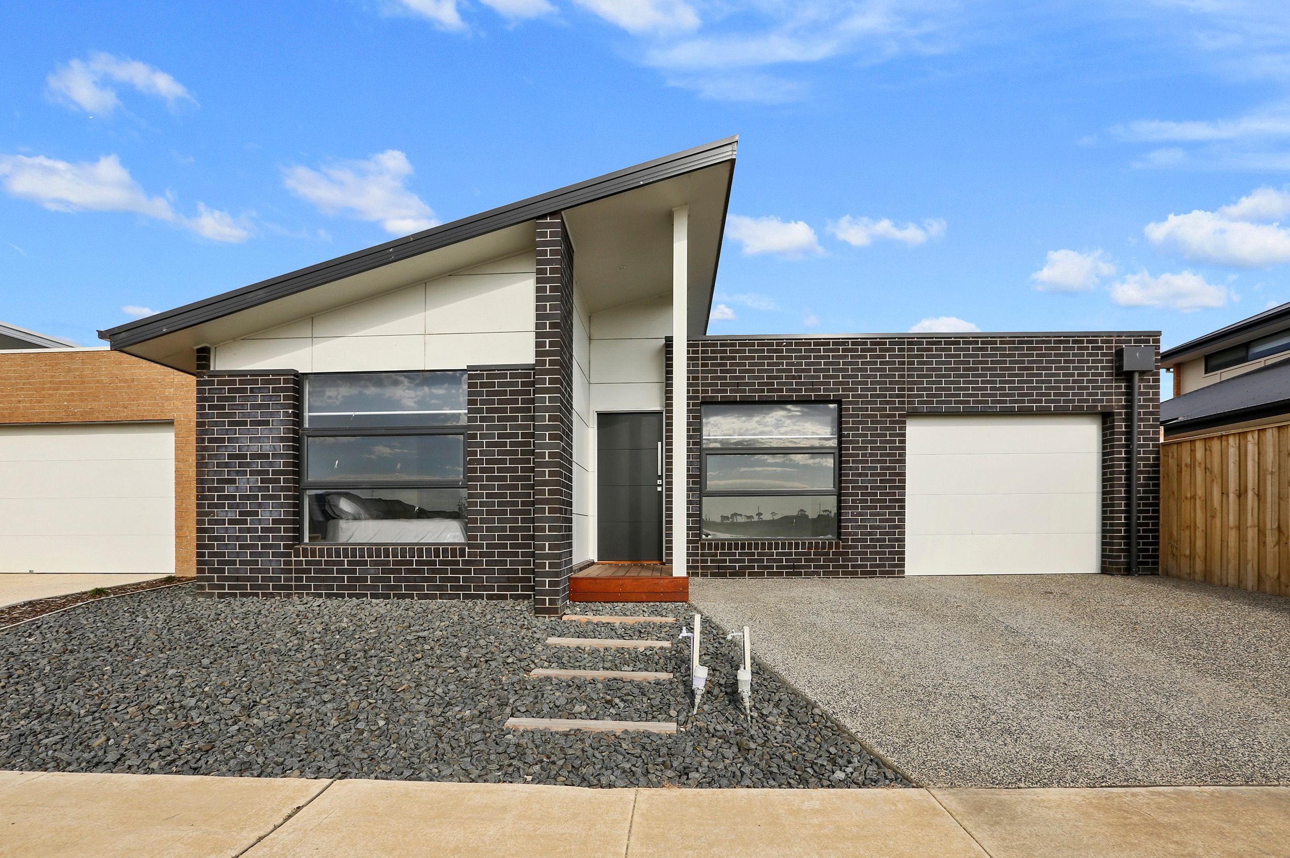 68 Bramley Avenue, CHARLEMONT VIC 3217