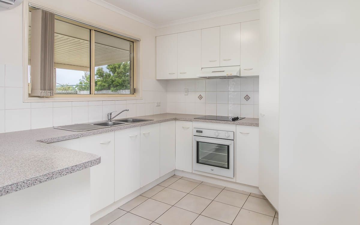 28 Isis Court, Eli Waters, QLD 4655