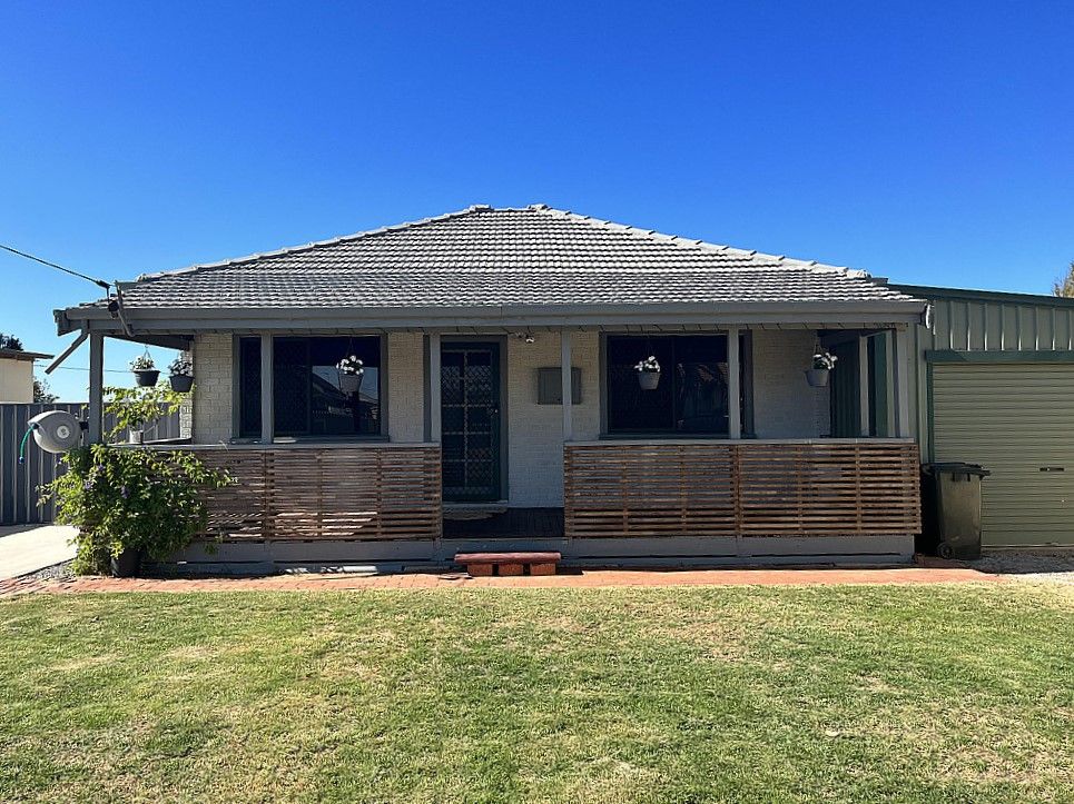 40 Maley Way, Beachlands, WA 6530