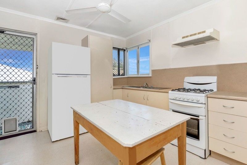 27 Lonerganne Street, Garbutt, QLD 4814