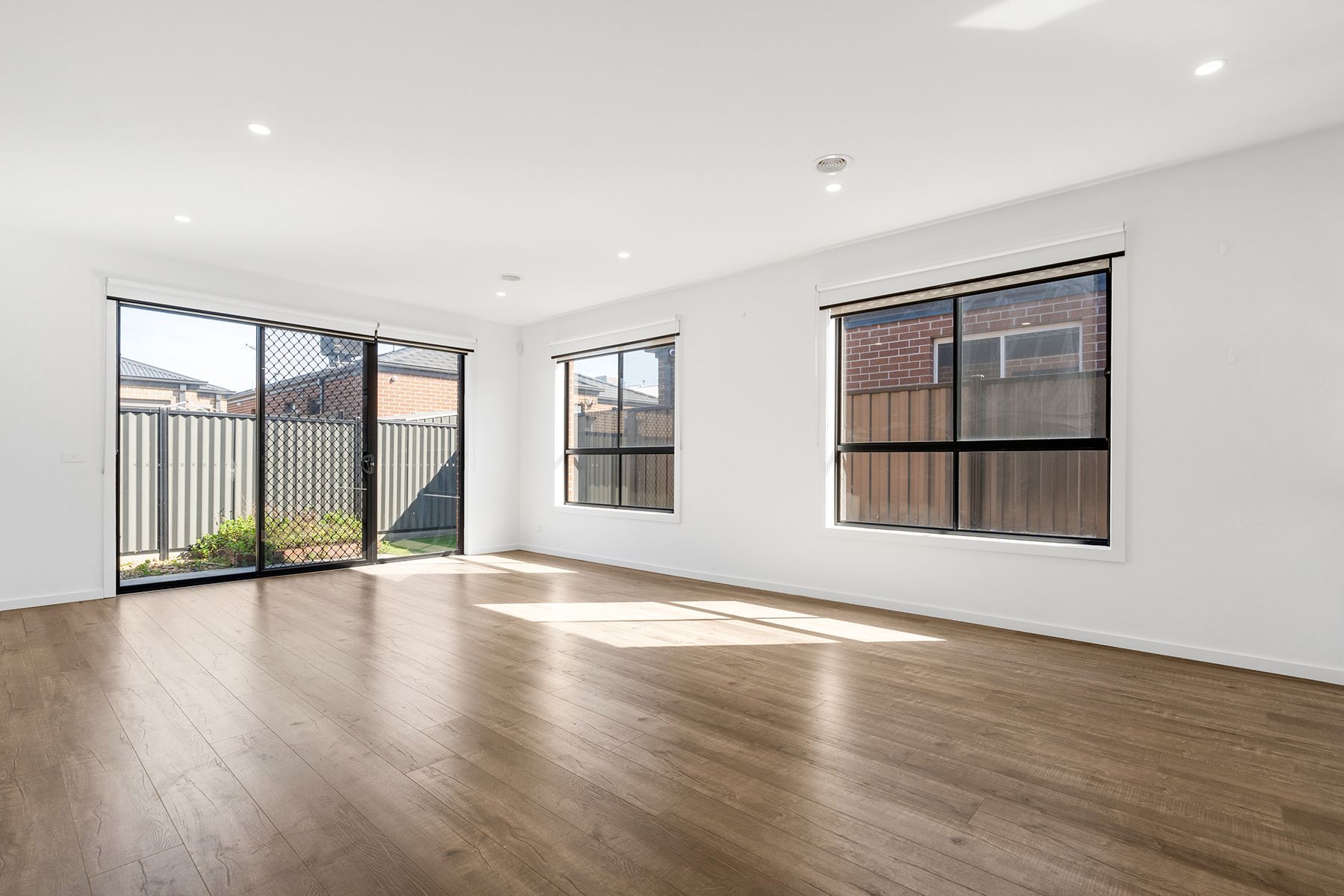 18 Elderberry Street — photo 2 of 14