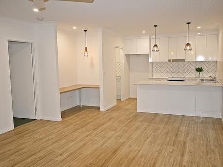 22 Petrel Crescent, Mountain Creek, QLD 4557