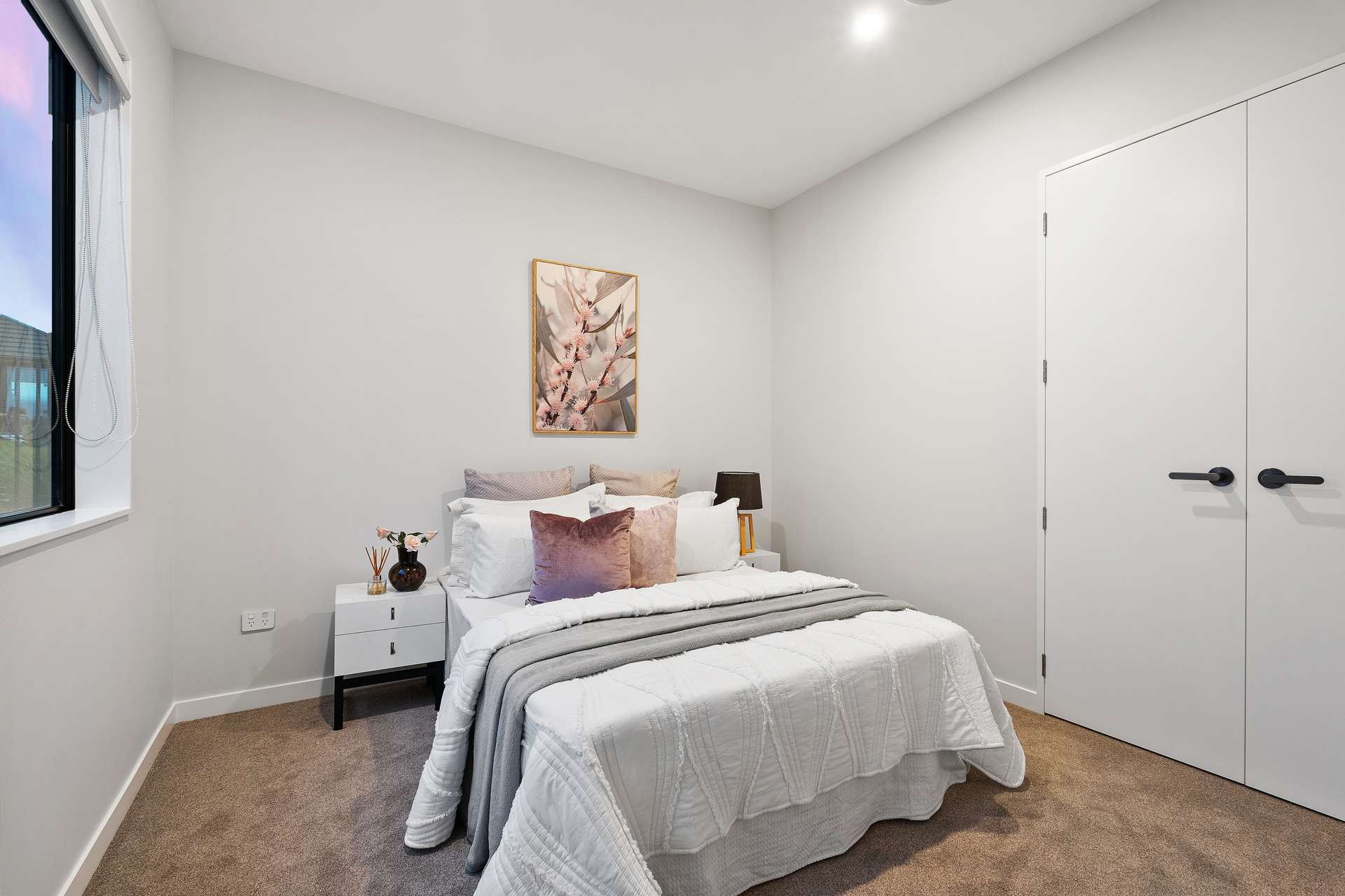24 Tipu Crescent photo 20