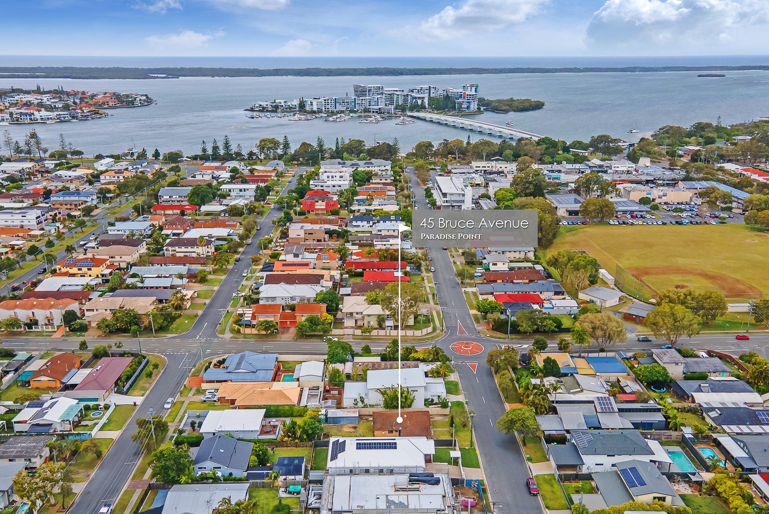 45 Bruce Avenue, Paradise Point, QLD 4216