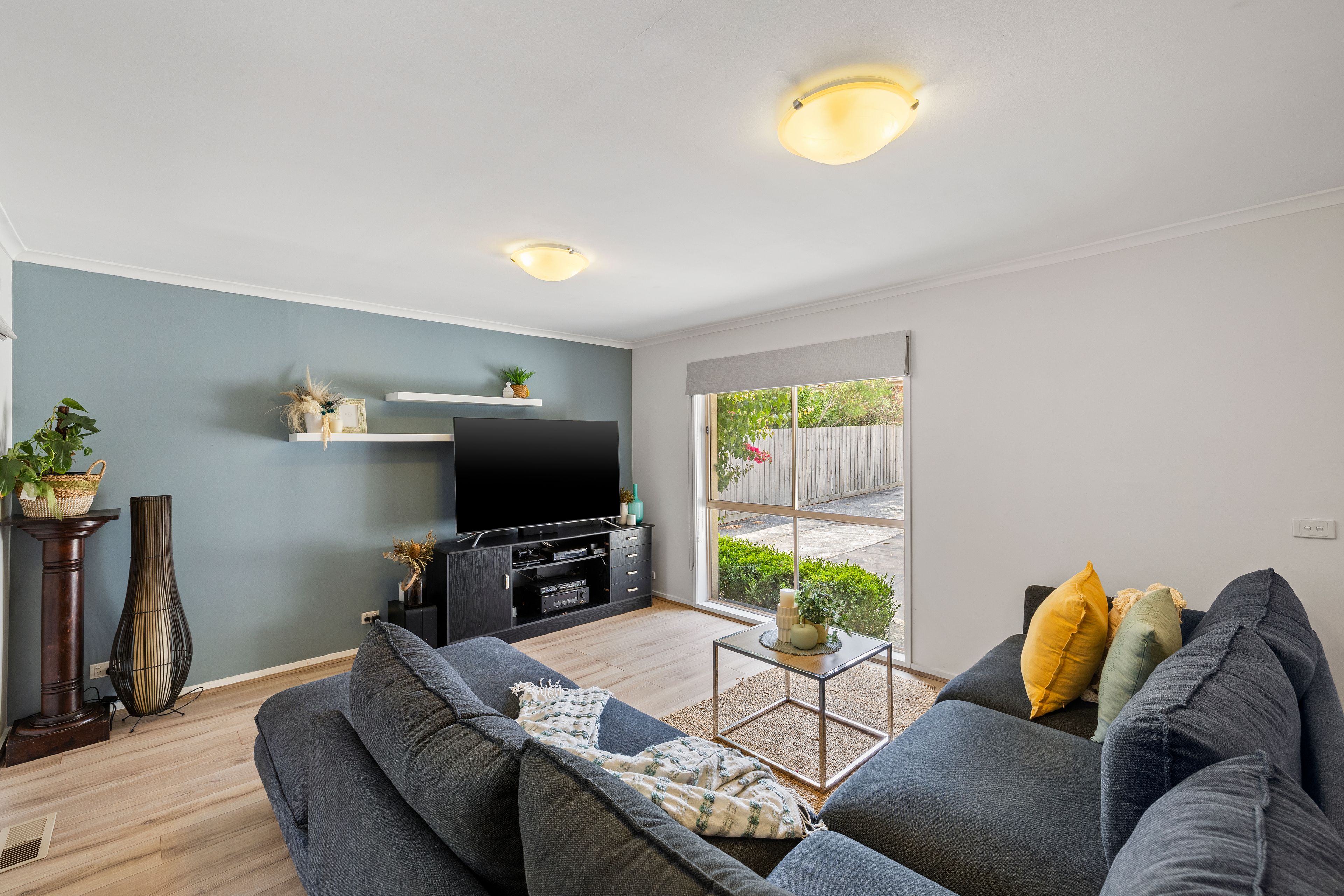 2/35 Hutton Avenue, Ferntree Gully, VIC 3156