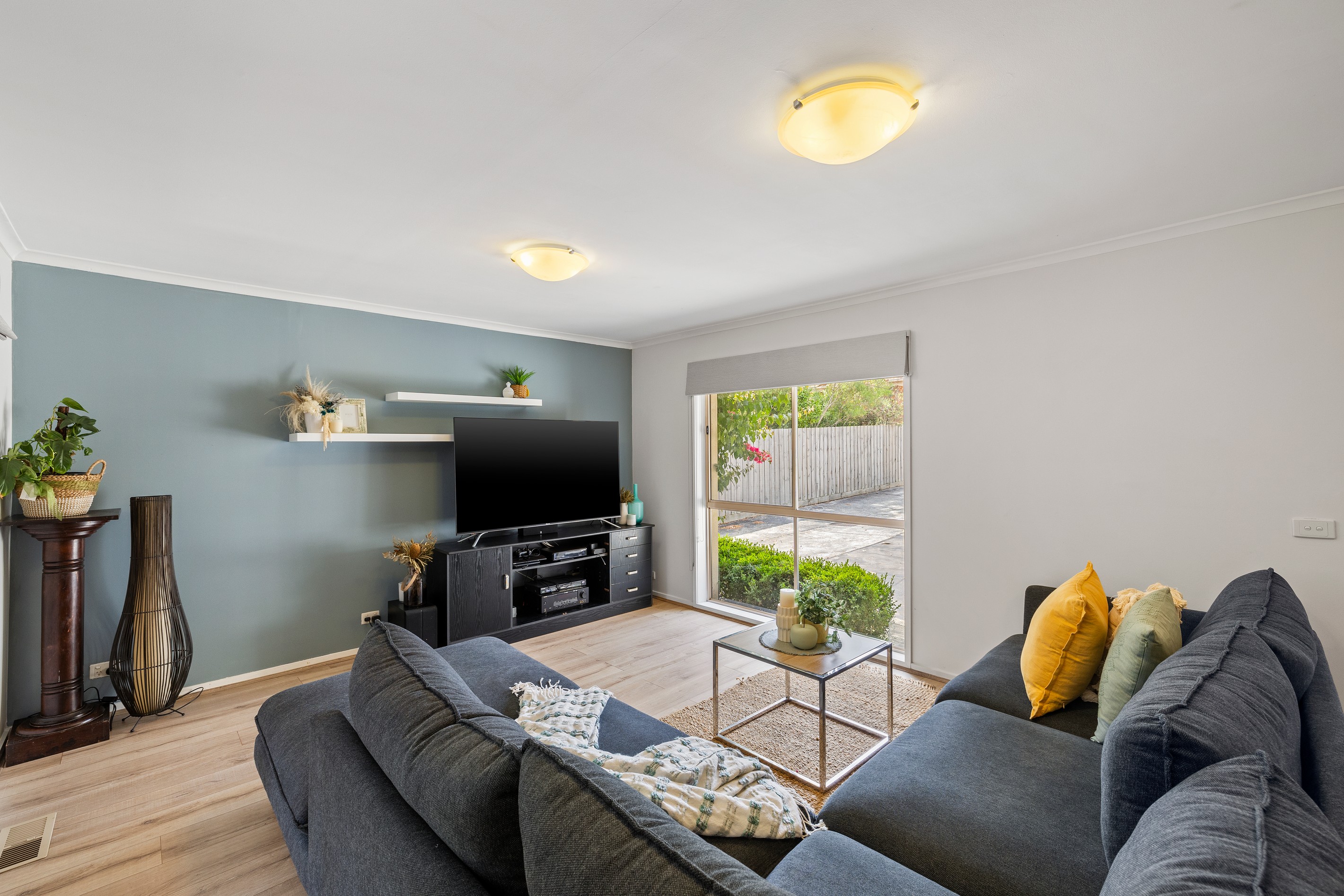 2/35 Hutton Avenue, Ferntree Gully, VIC 3156