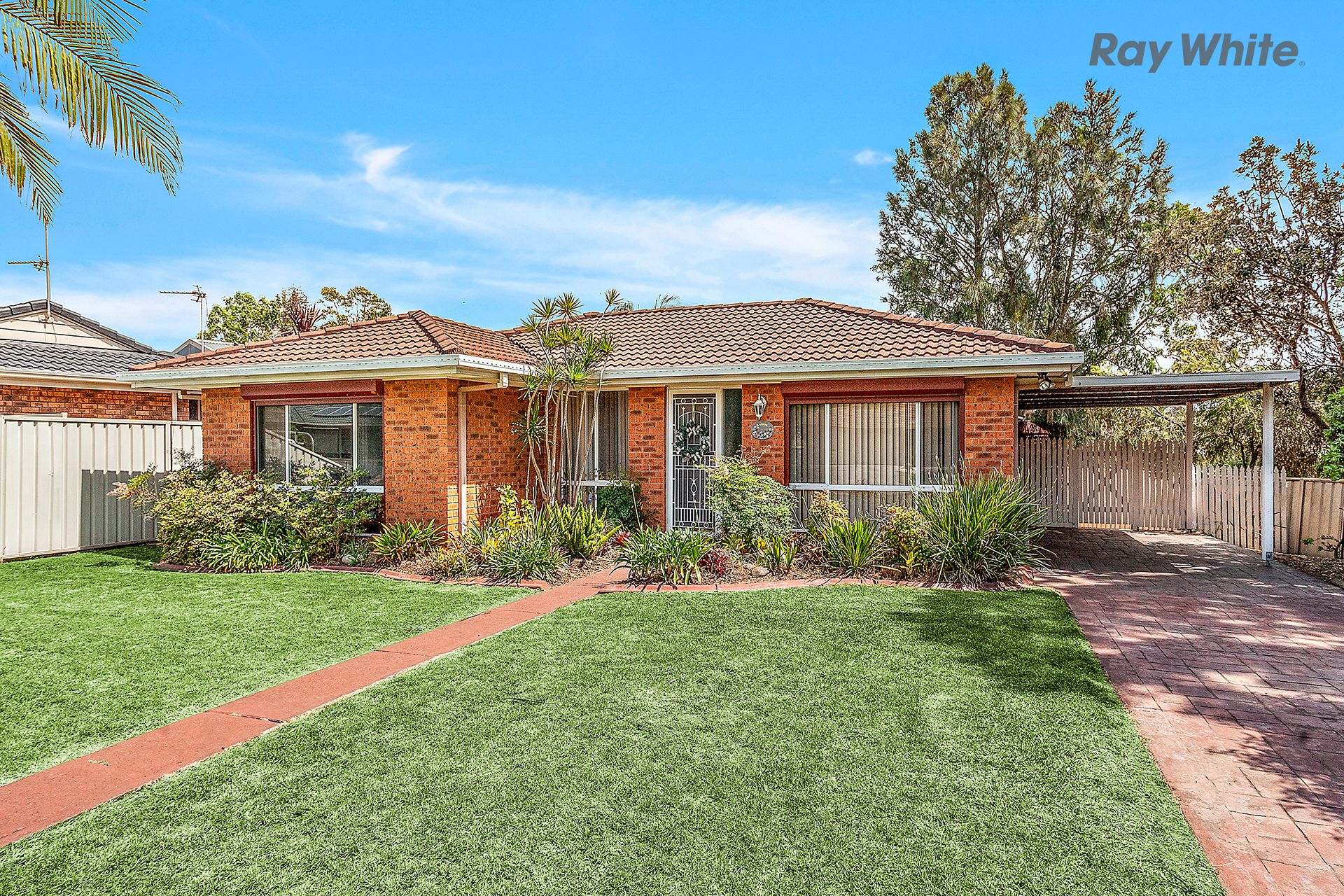 11 Flame Tree Place