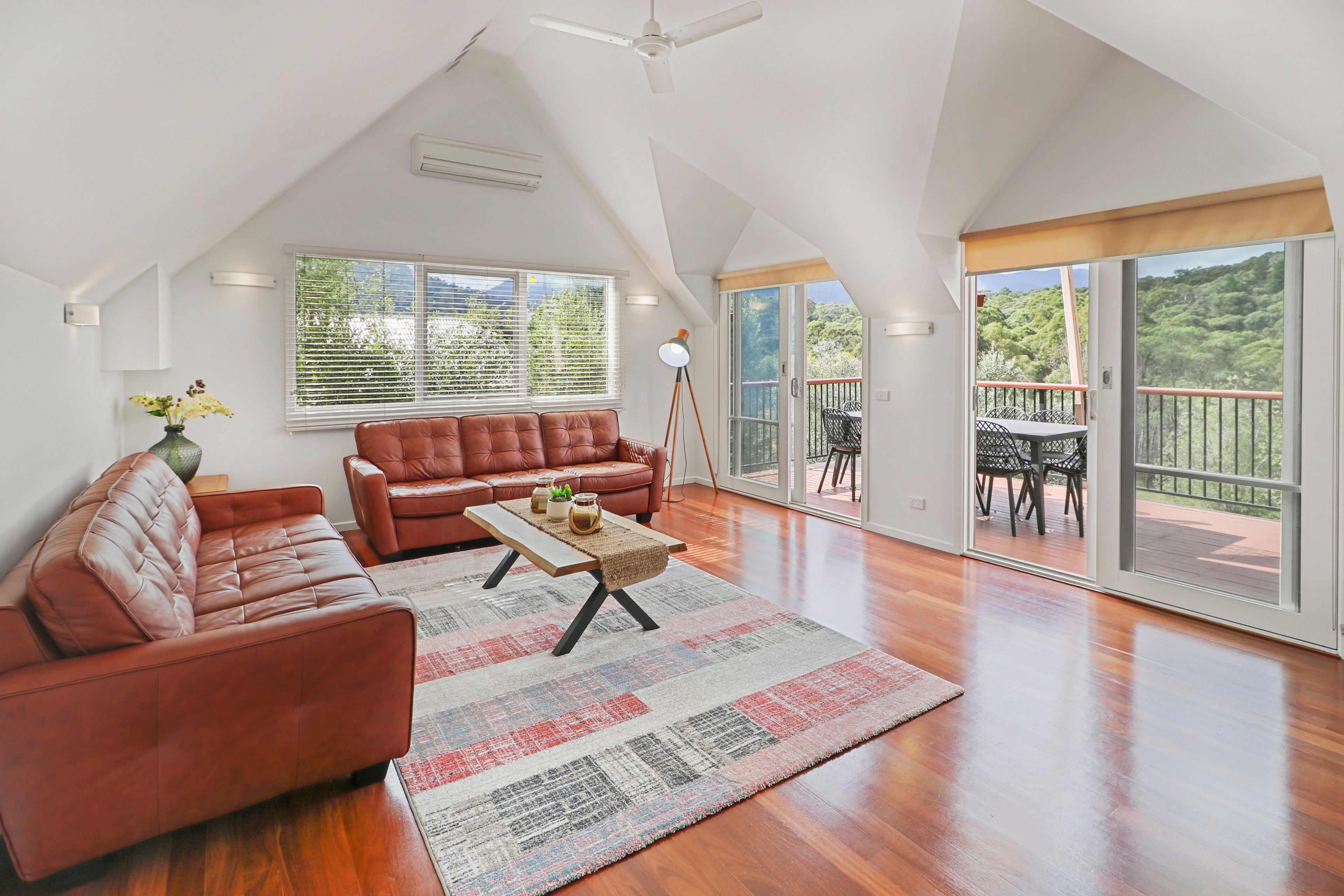 23 Changue Road, Merrijig, VIC 3723