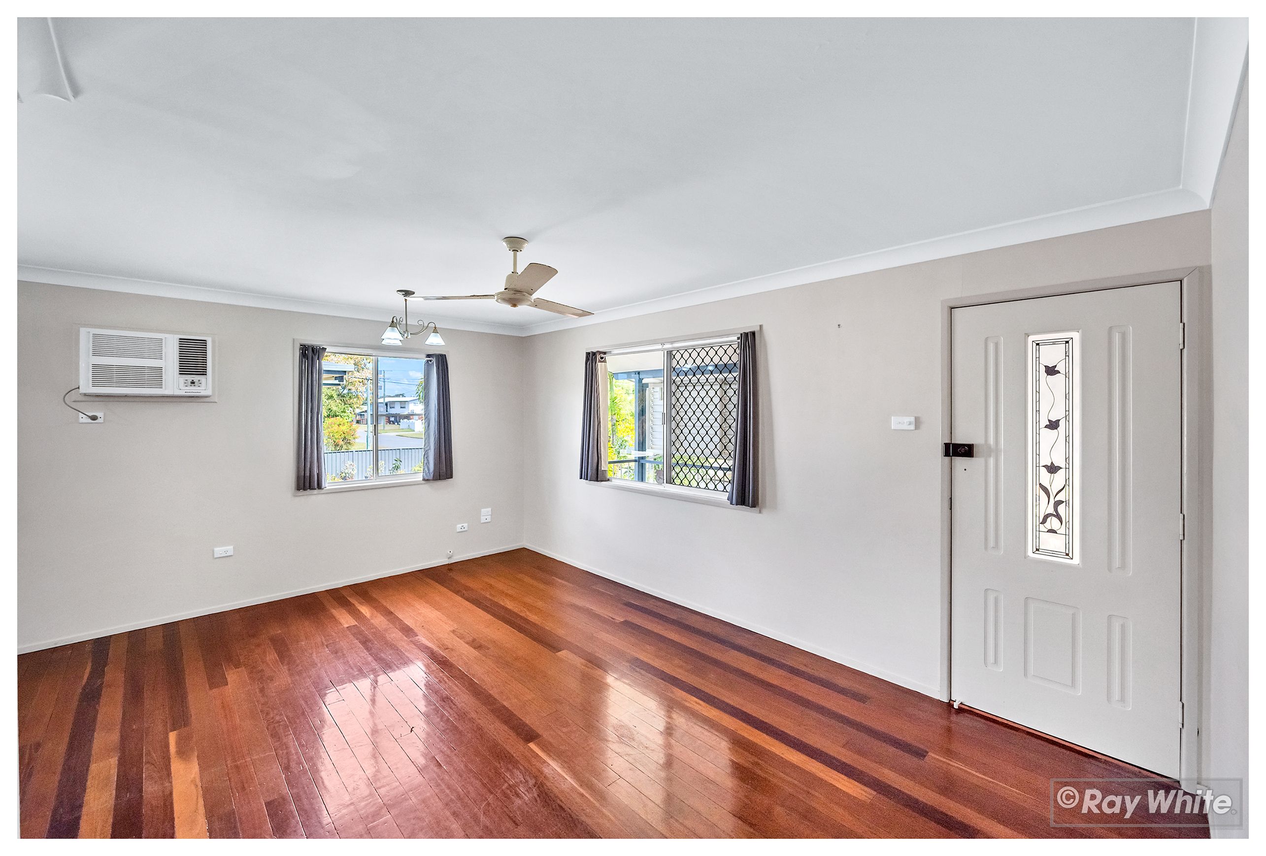 9 Macnevin Street, Norman Gardens, QLD 4701
